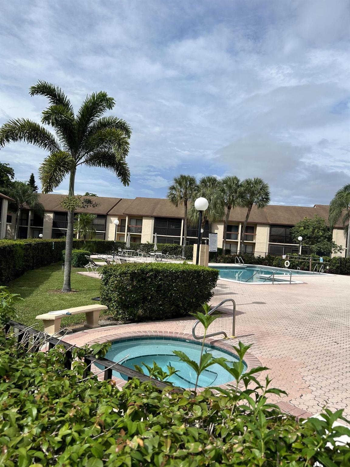 2371 SW 15th Street 103