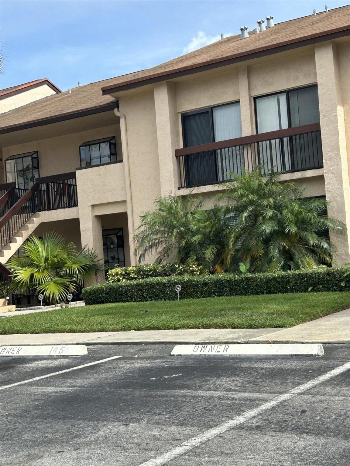 2371 SW 15th Street 103