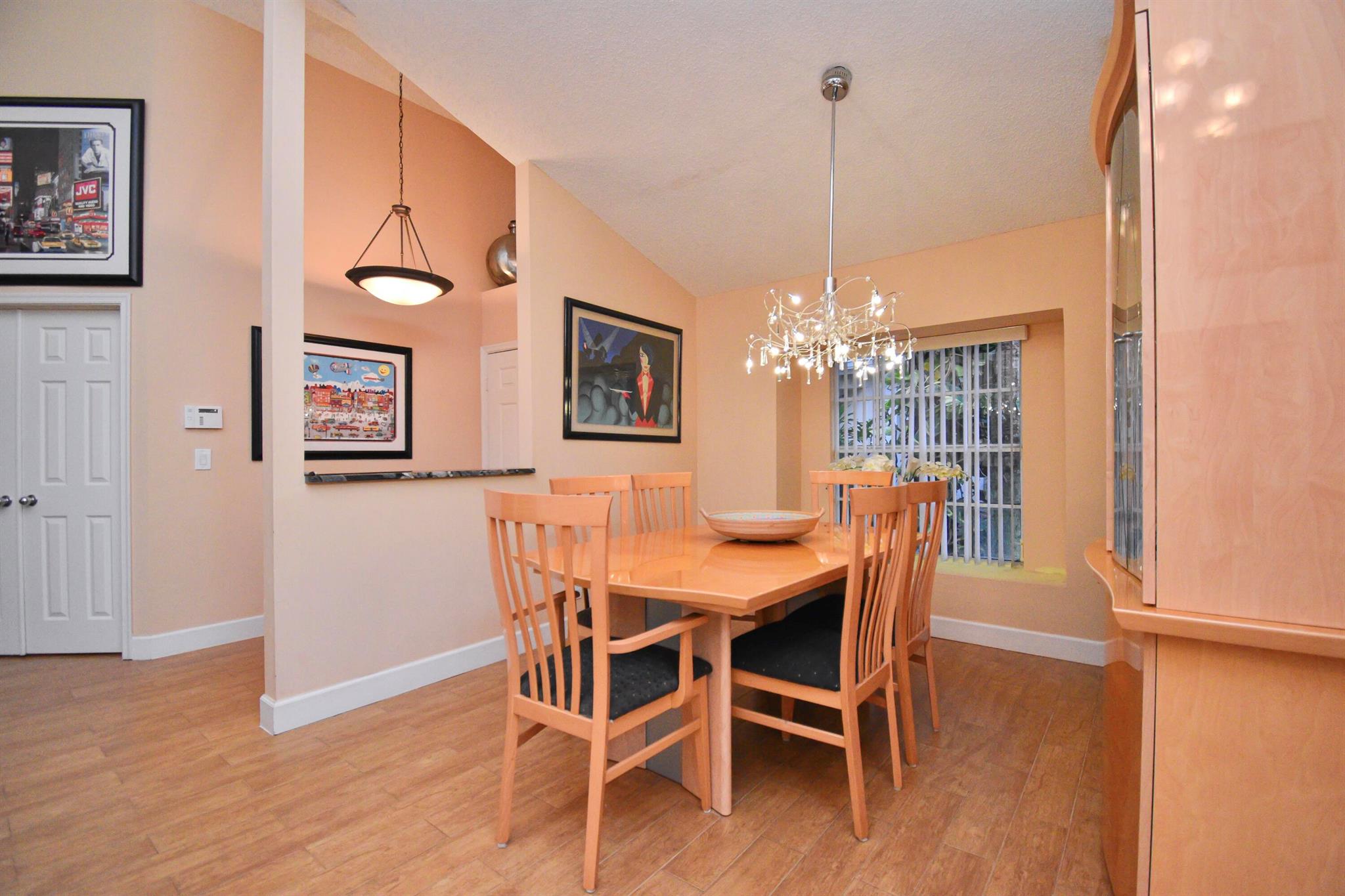 6149 Greenspointe Drive