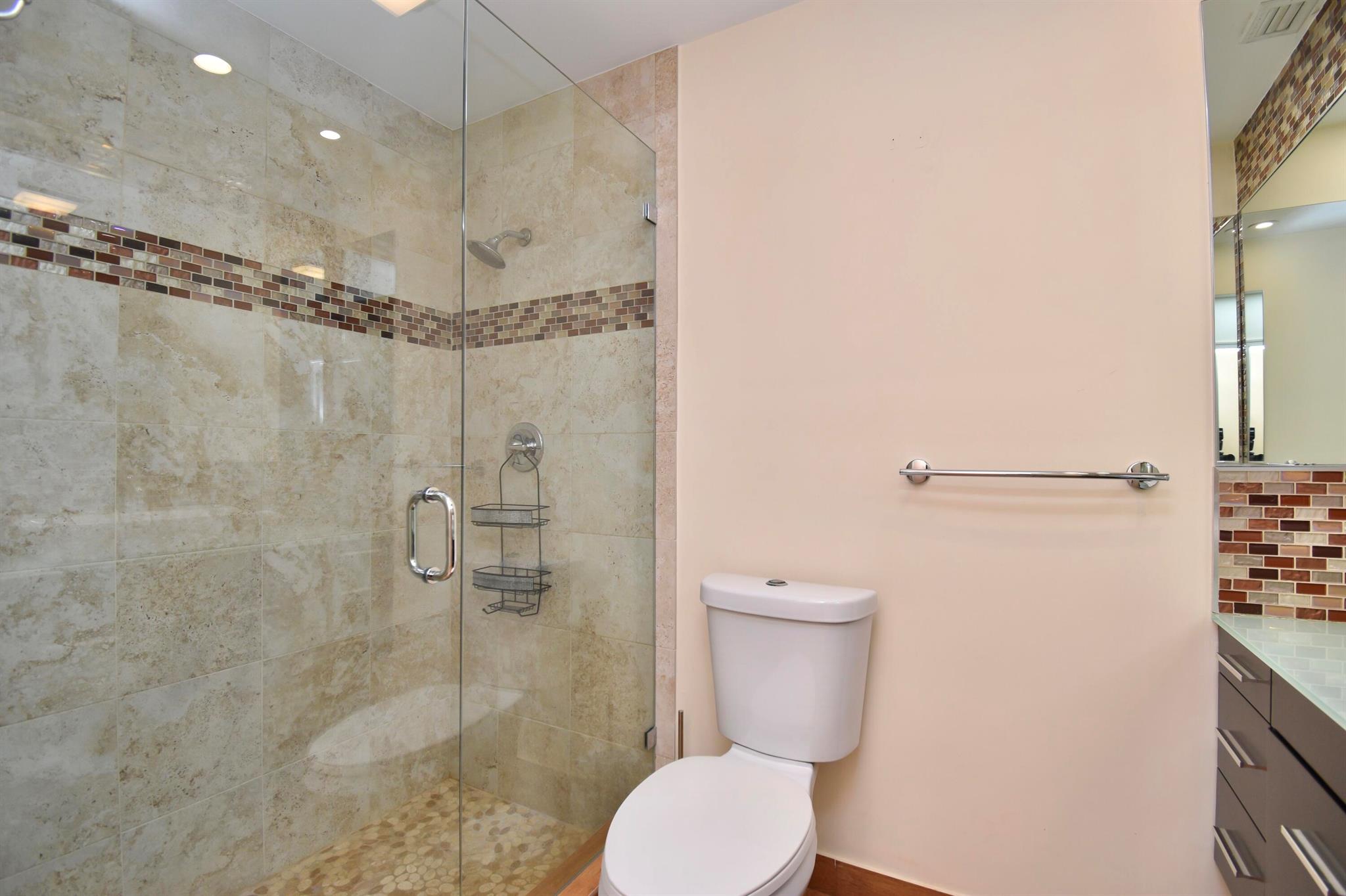 6149 Greenspointe Drive