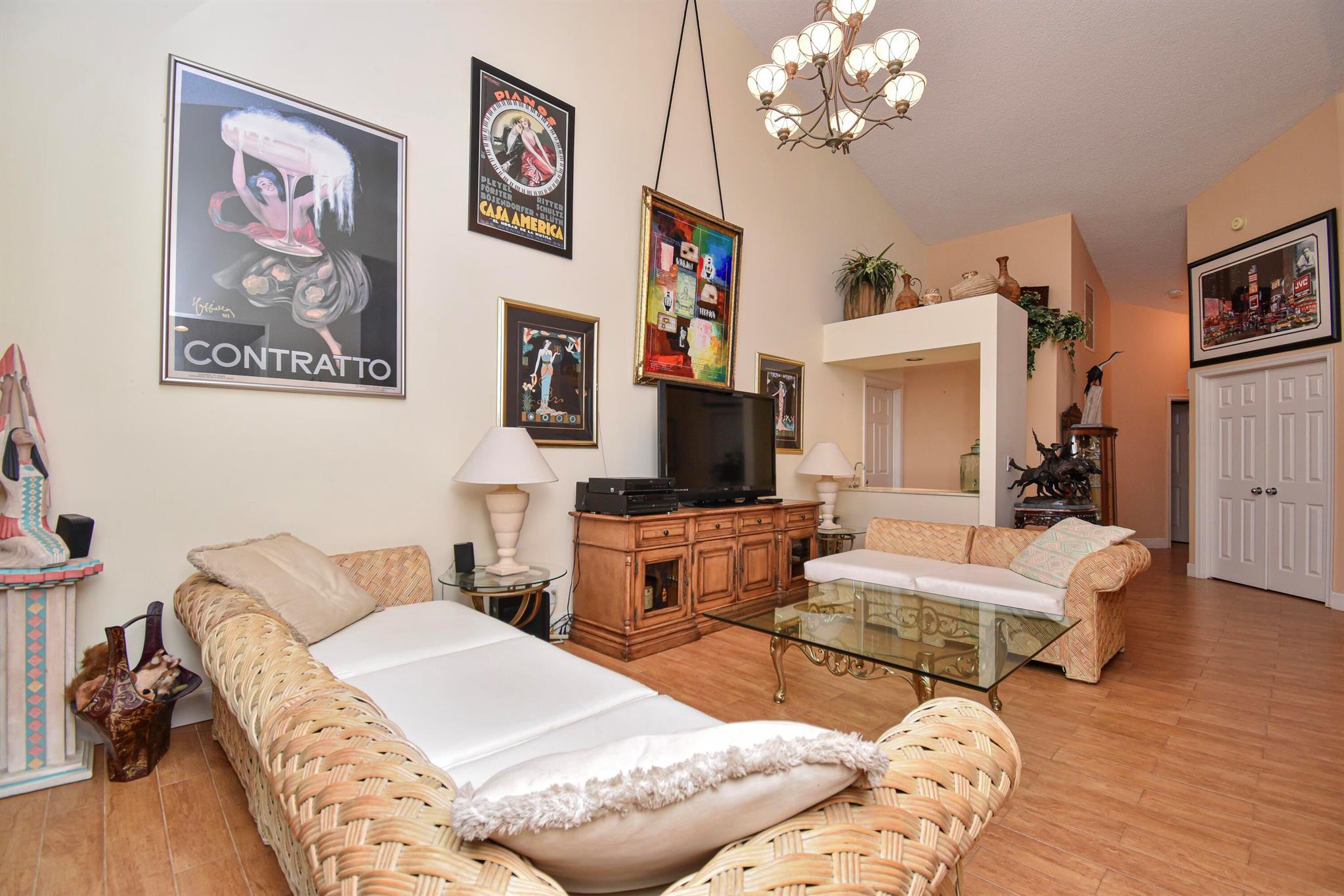 6149 Greenspointe Drive