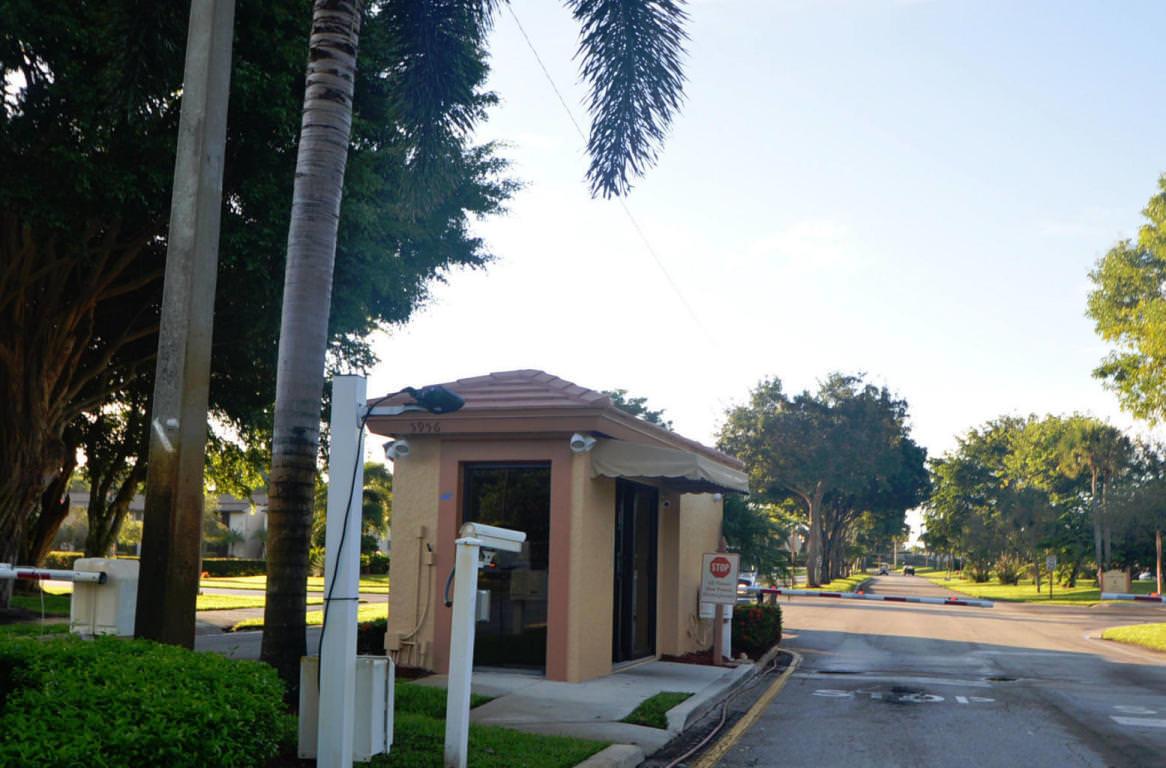 15244 Lakes Of Delray Boulevard 208