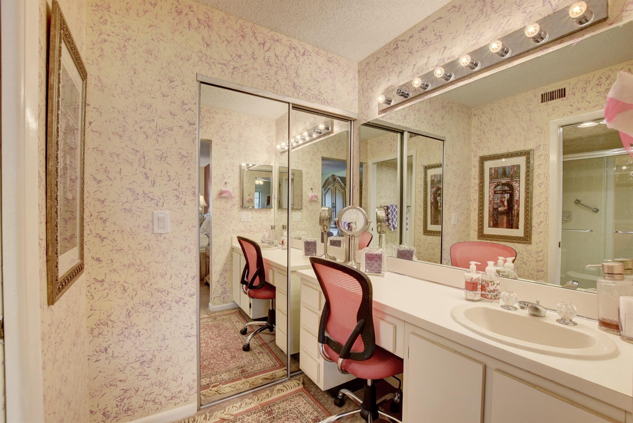 15244 Lakes Of Delray Boulevard 208