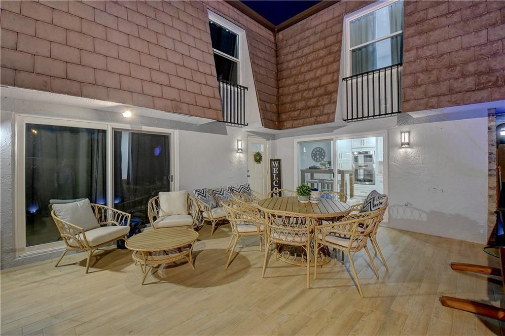 7543 Courtyard Run Run E 52