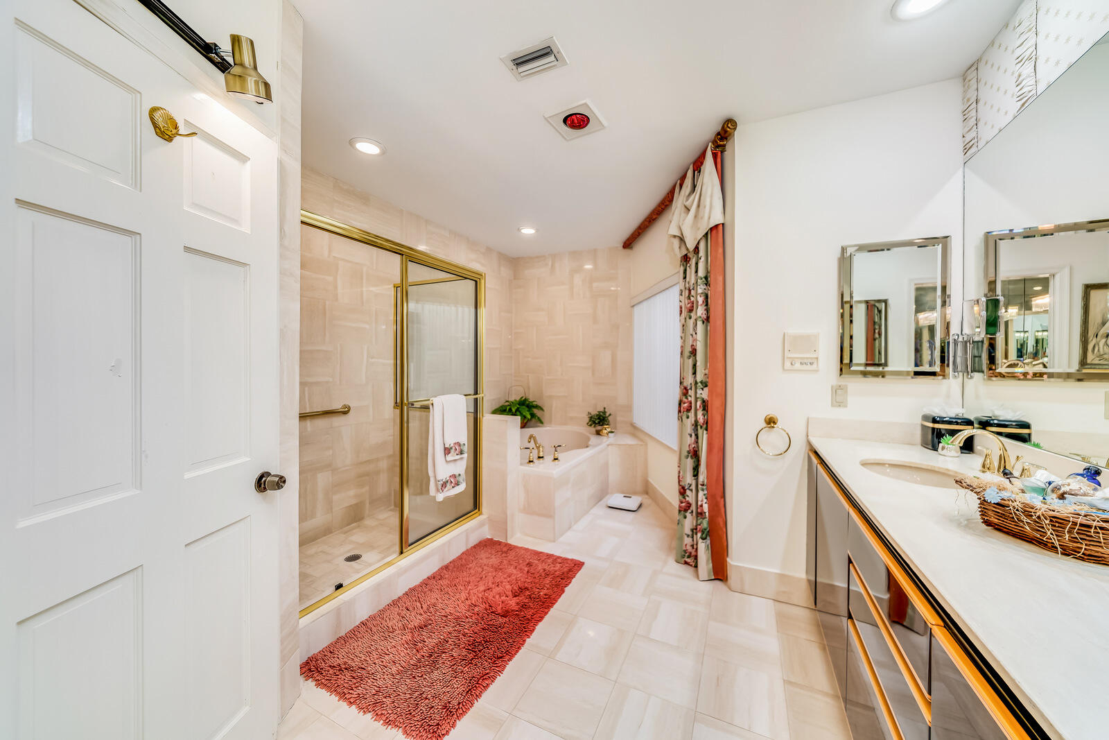 22628 Esplanada Circle W