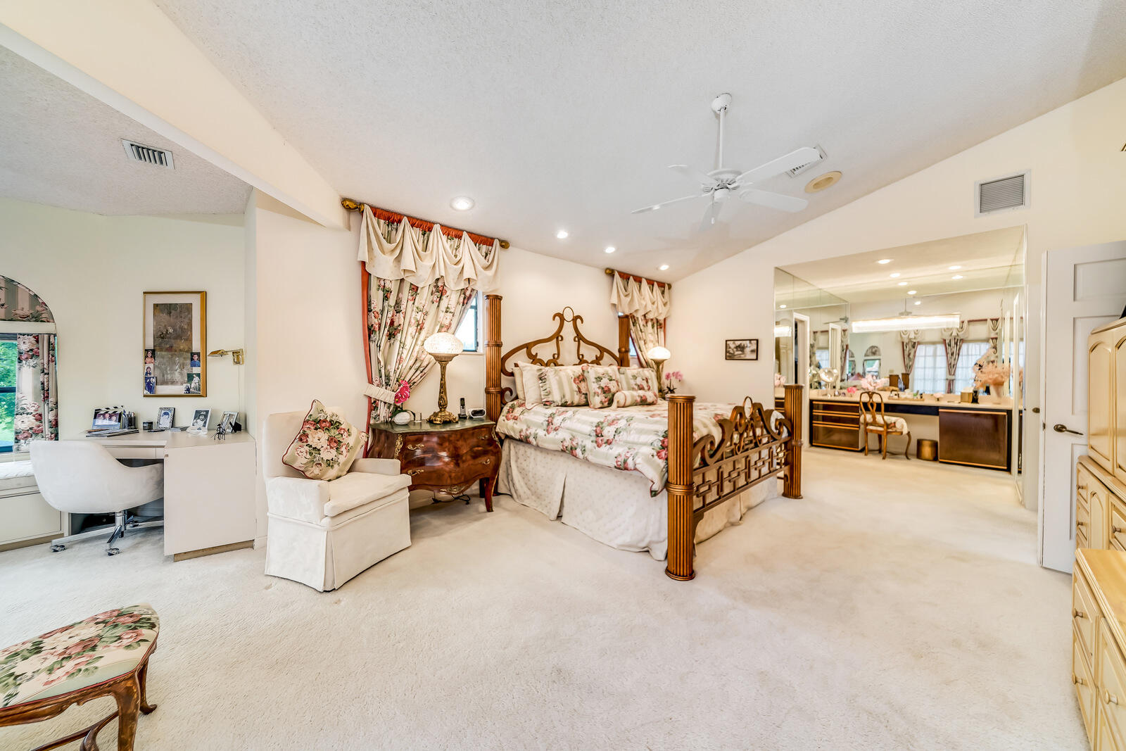 22628 Esplanada Circle W