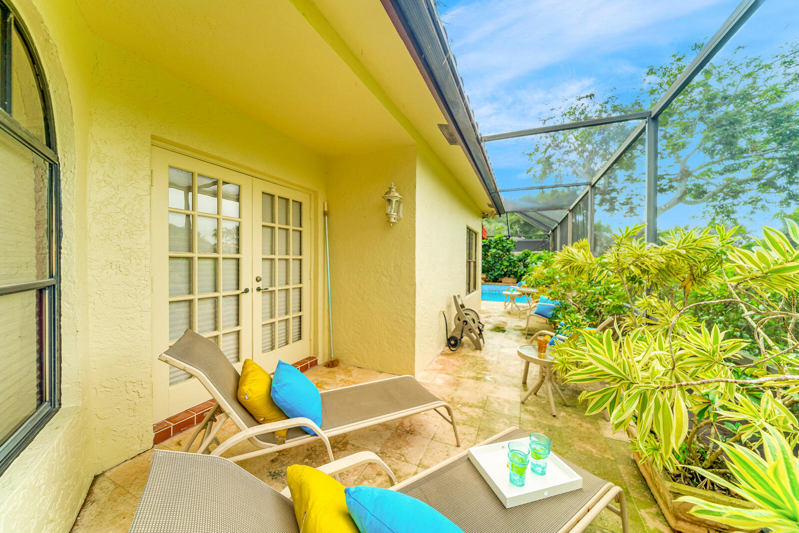 22628 Esplanada Circle W