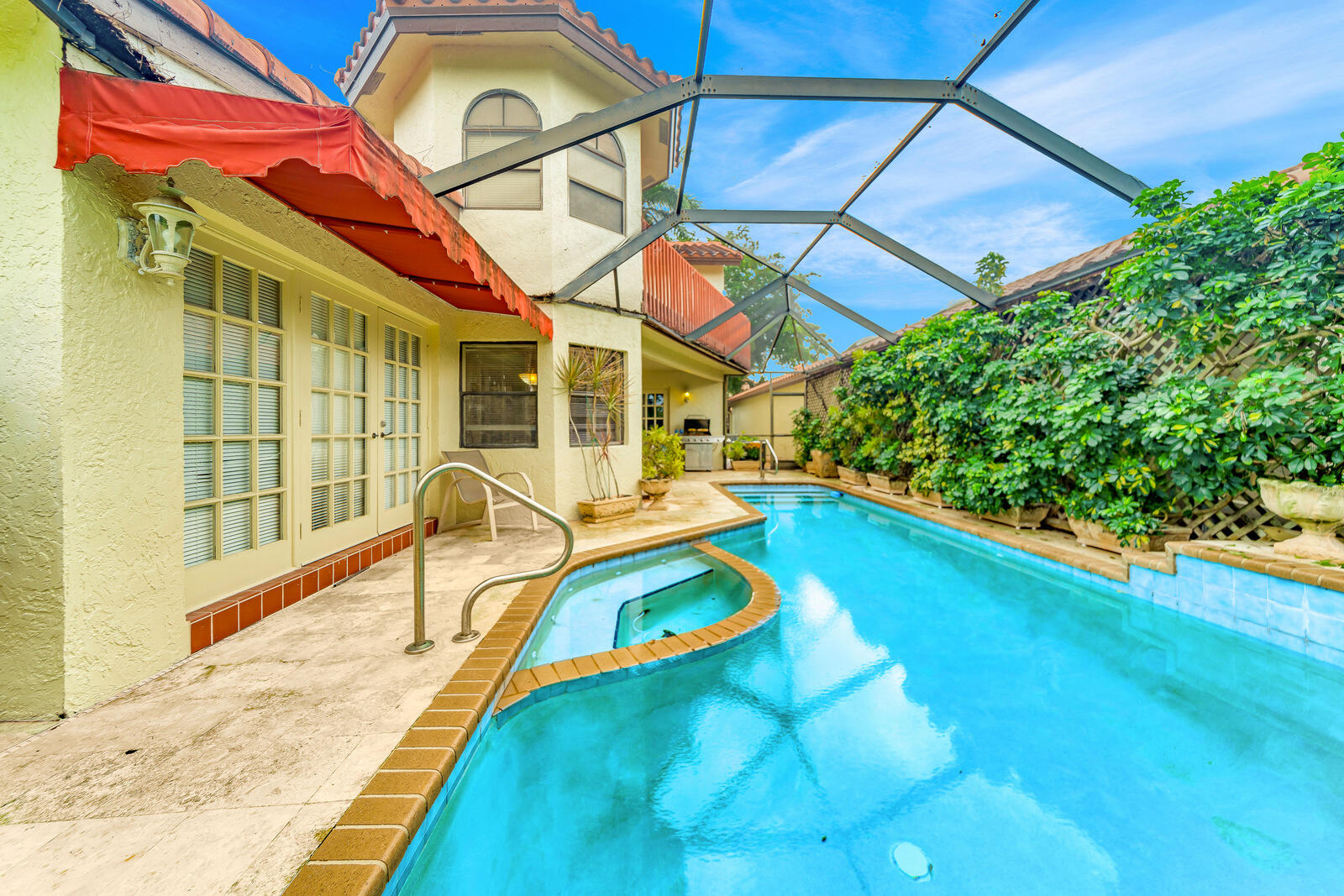 22628 Esplanada Circle W