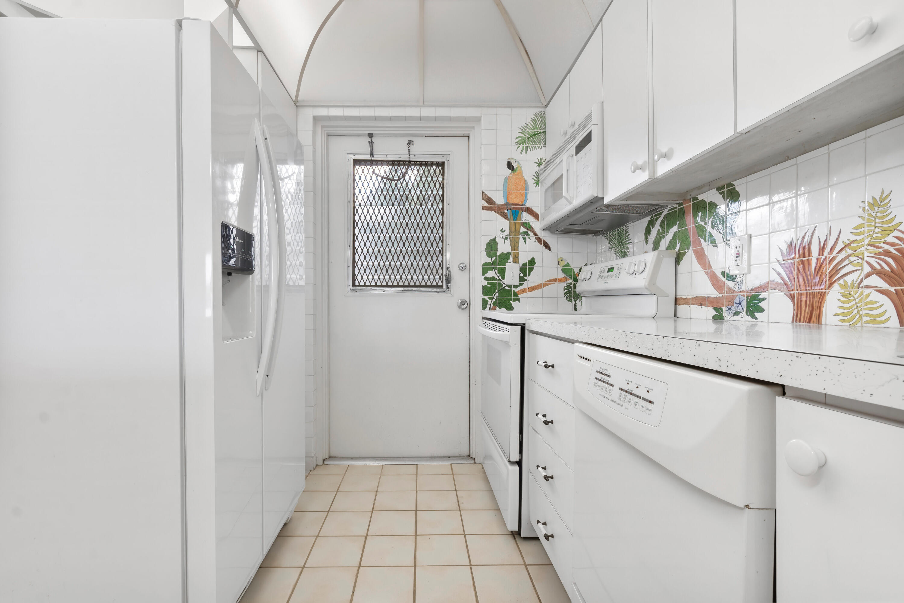 400 N Federal Highway 208