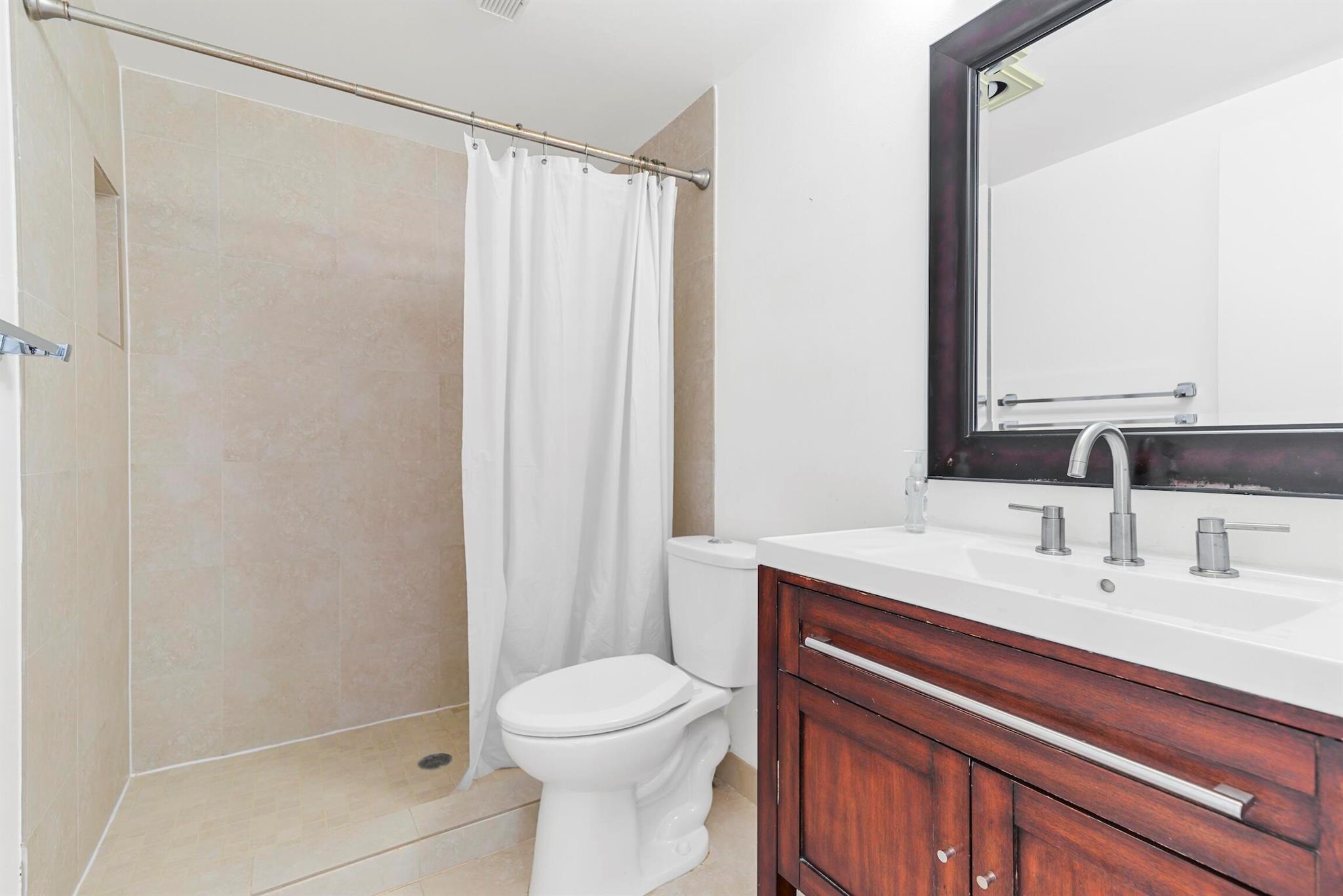 5951 Wellesley Park Drive 304