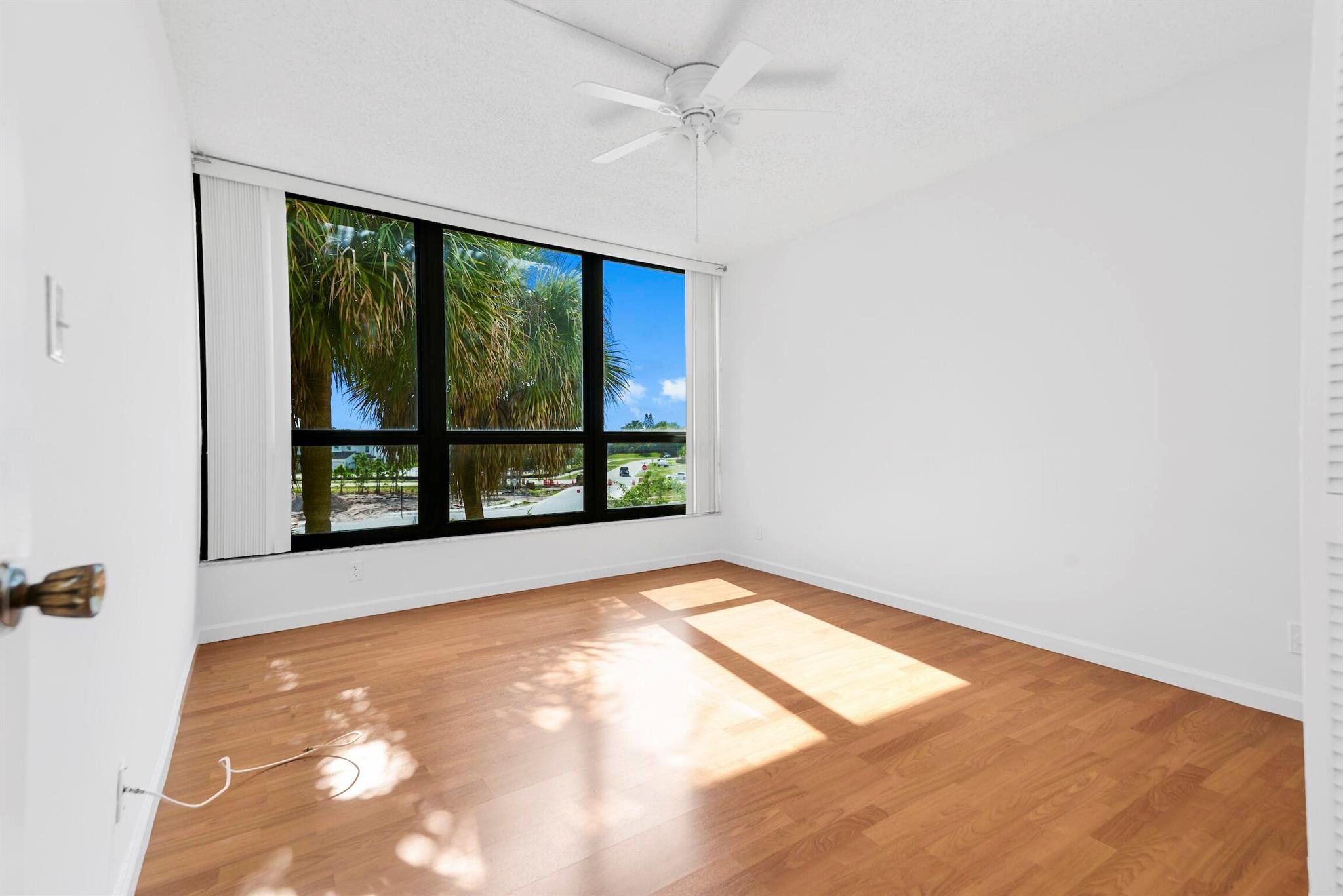 5951 Wellesley Park Drive 304