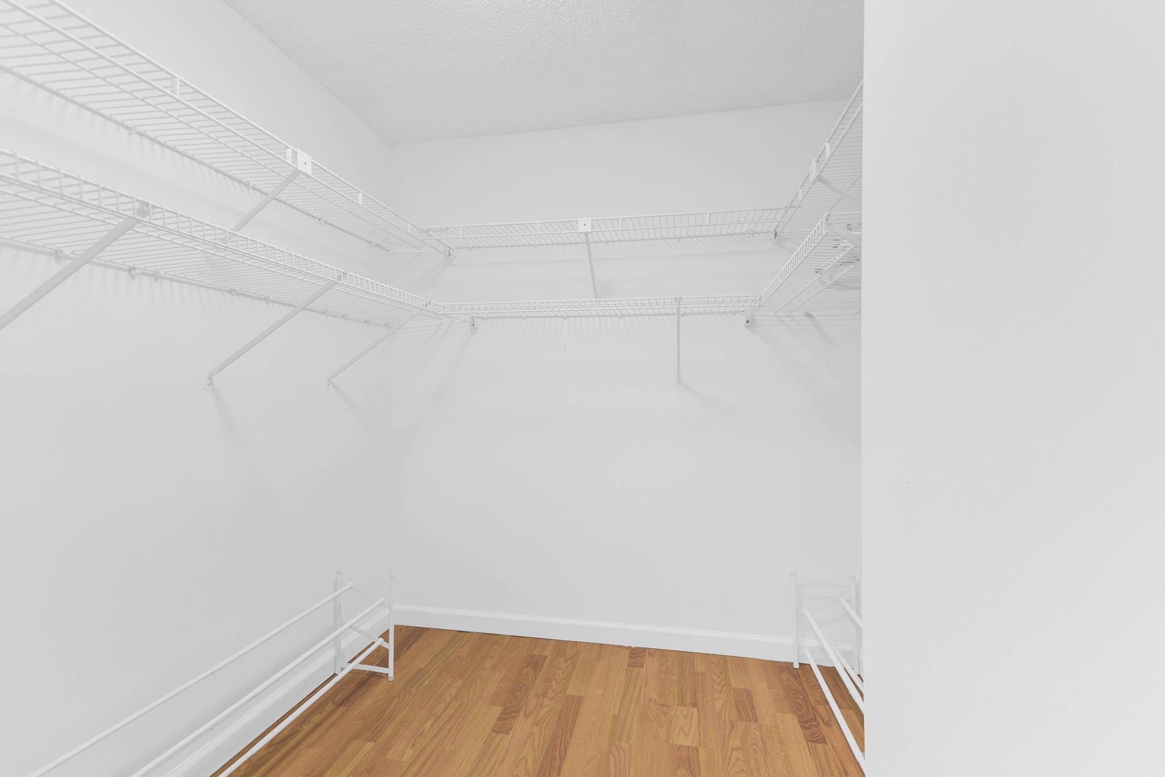 5951 Wellesley Park Drive 304