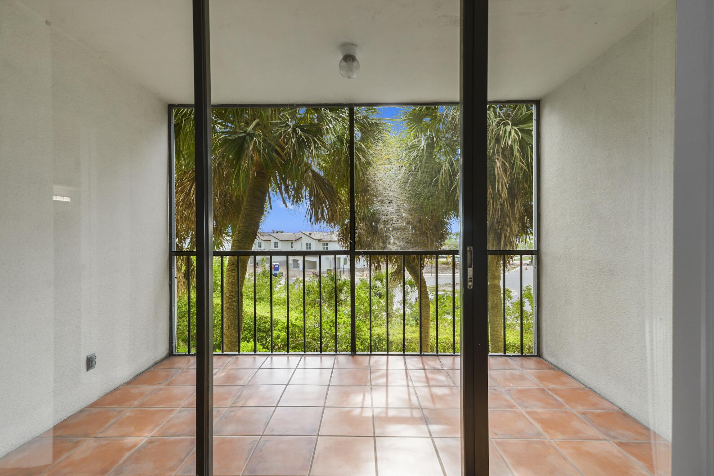 5951 Wellesley Park Drive 304