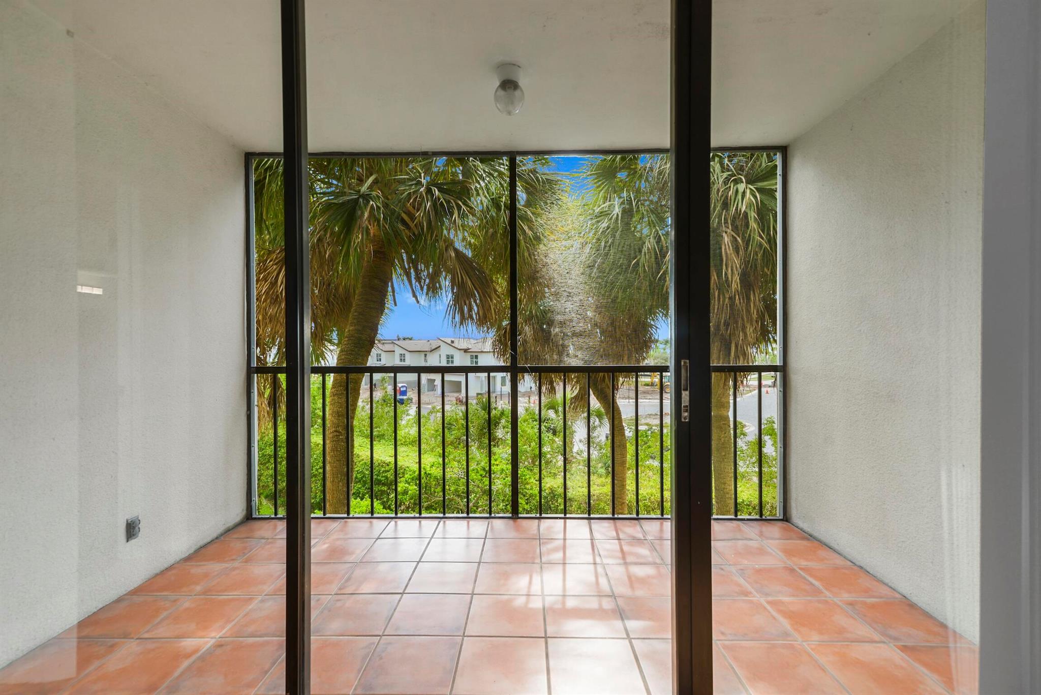 5951 Wellesley Park Drive 304