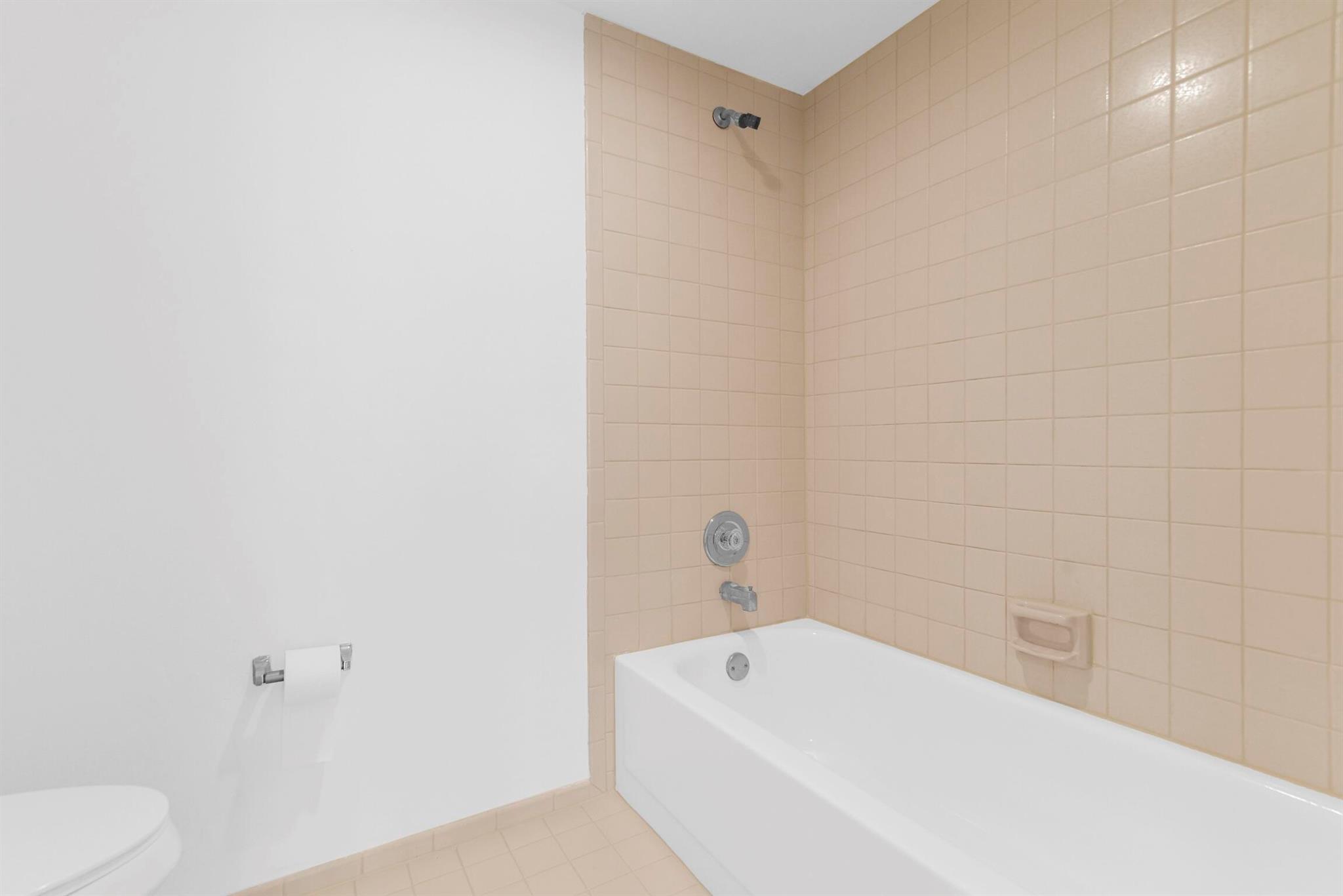 5951 Wellesley Park Drive 304