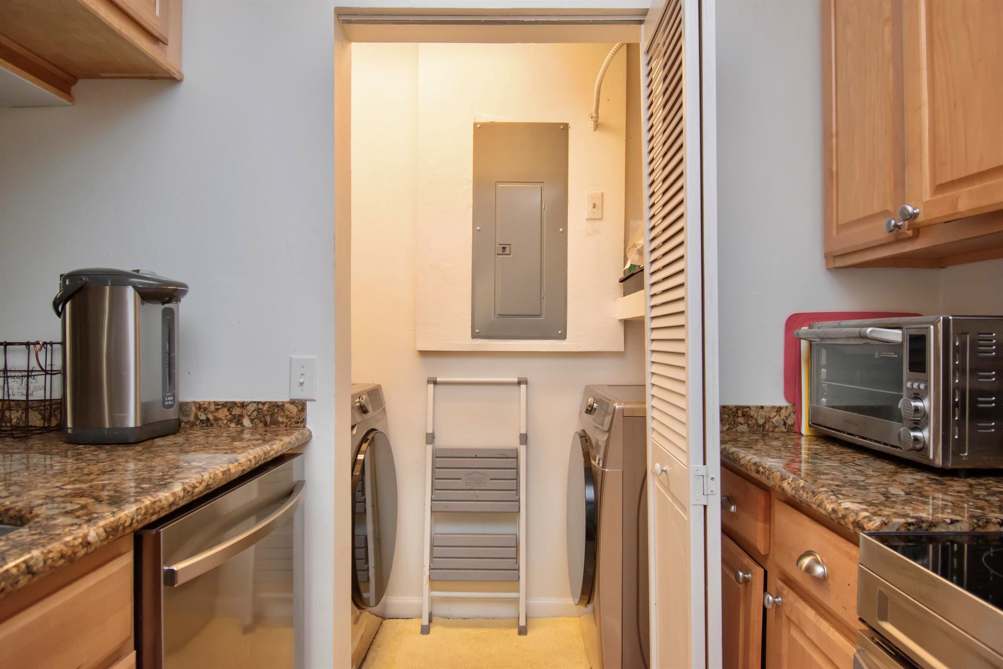 22352 Pineapple Walk Drive