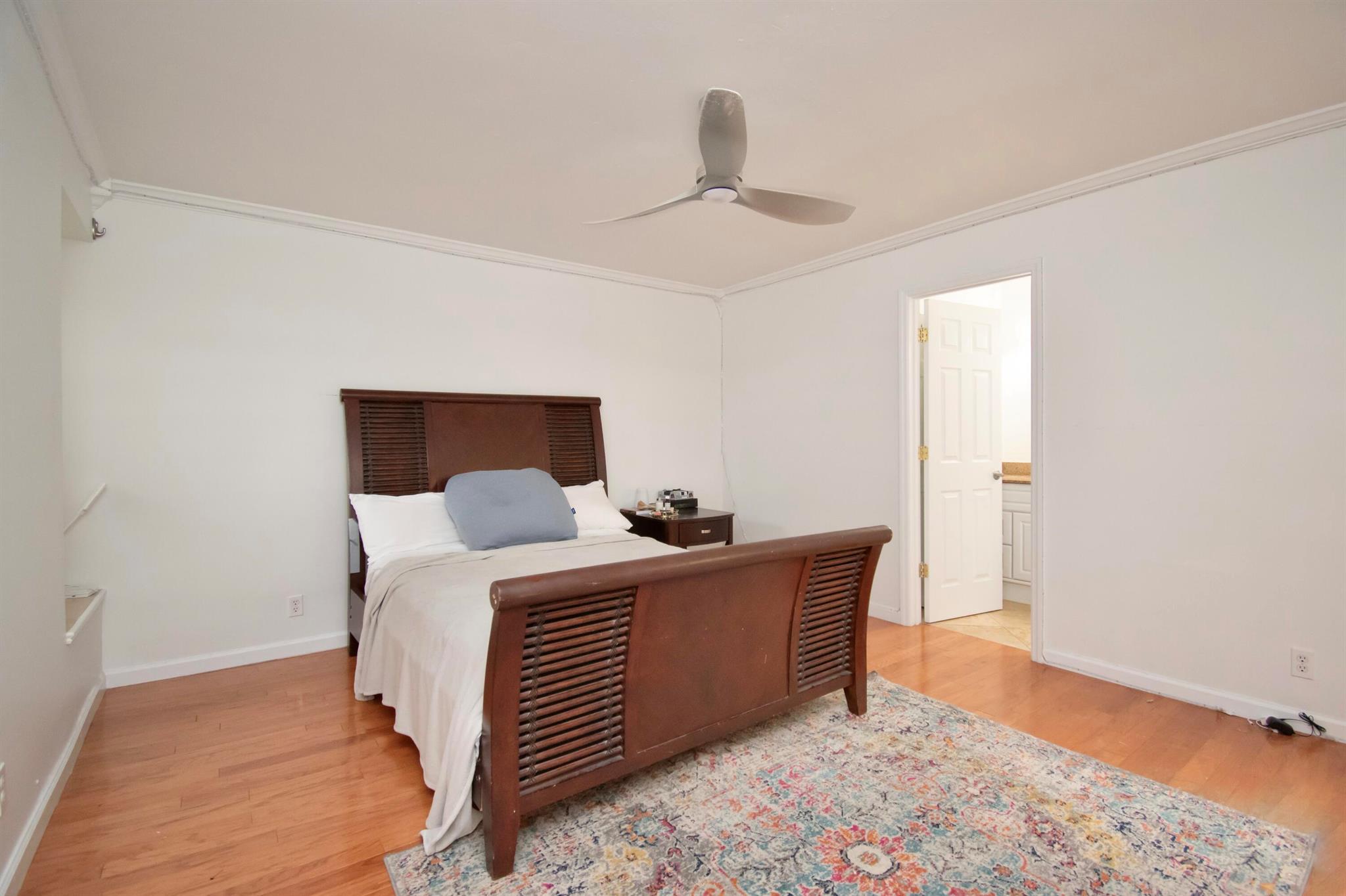 22352 Pineapple Walk Drive