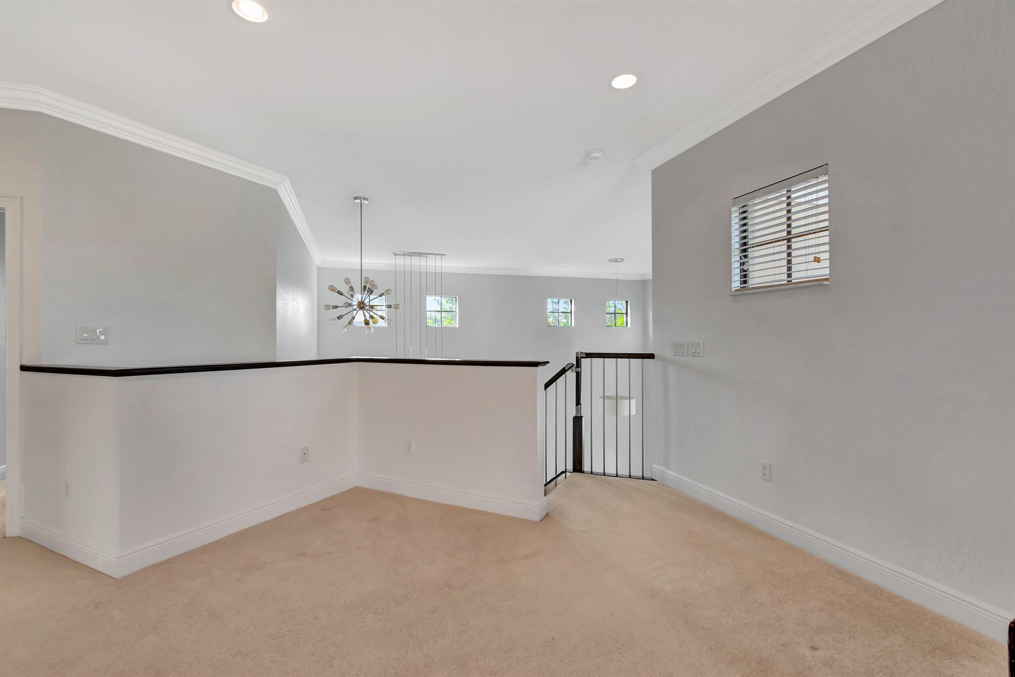 15700 Glencrest Avenue