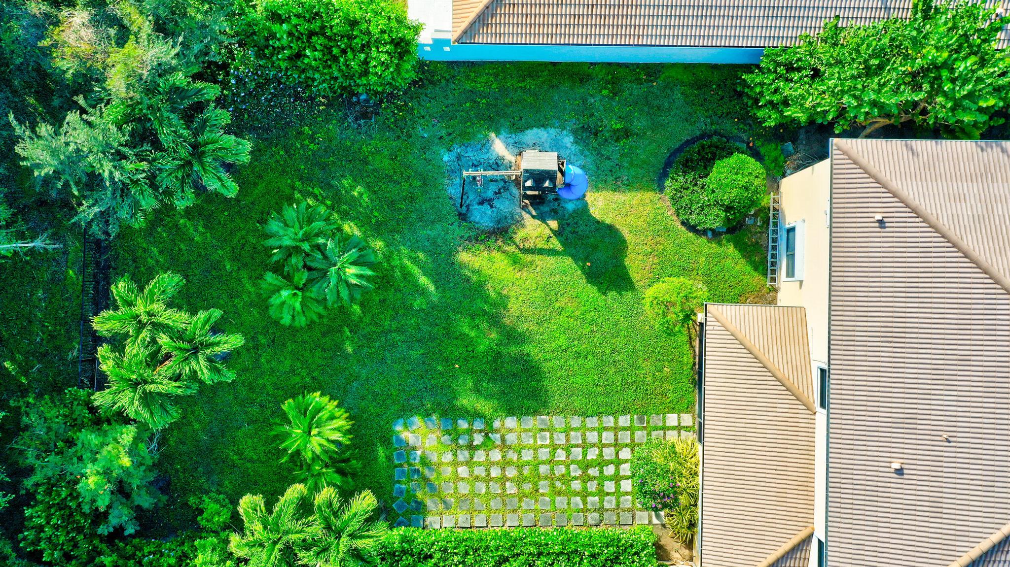 15700 Glencrest Avenue