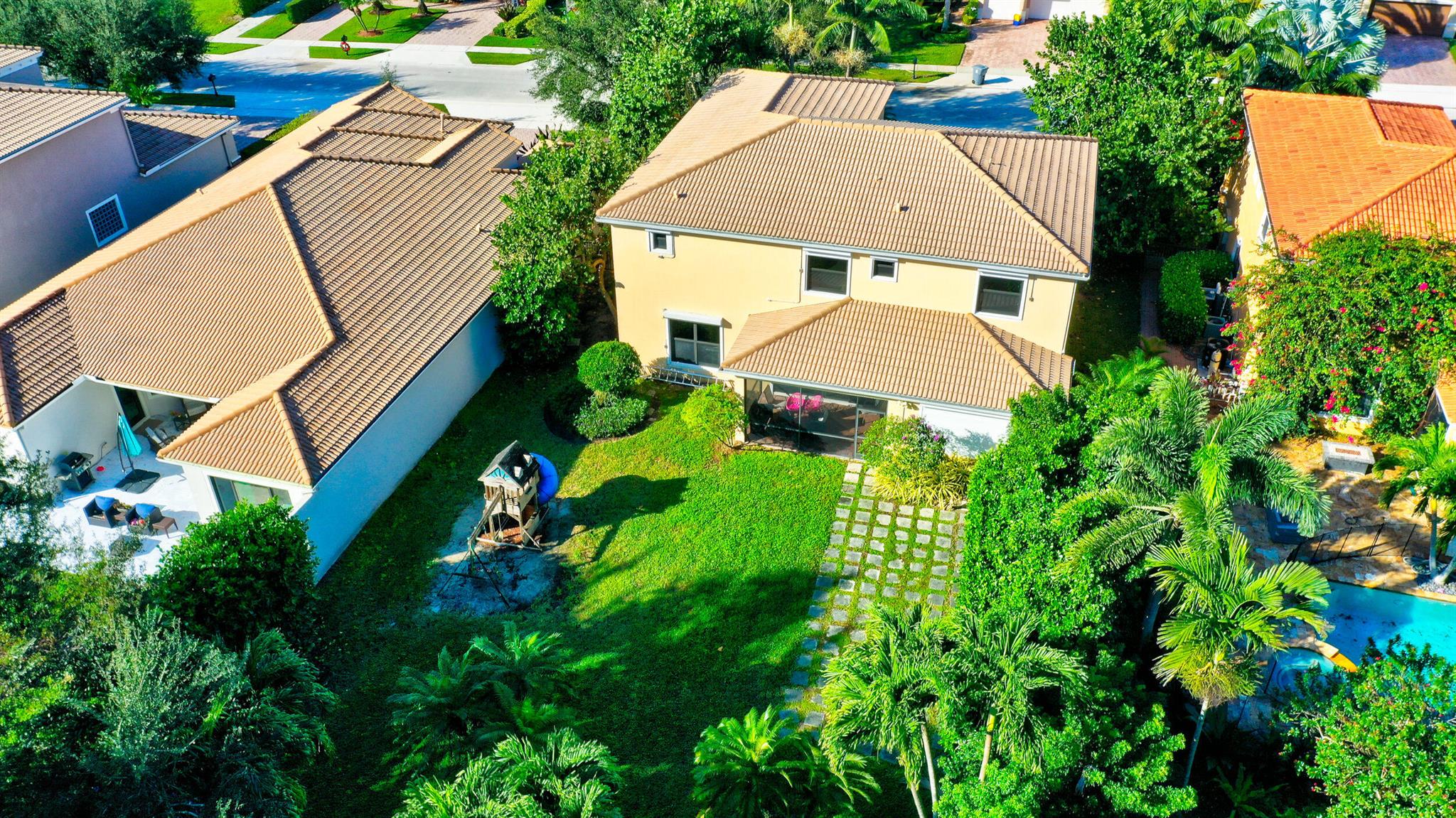 15700 Glencrest Avenue