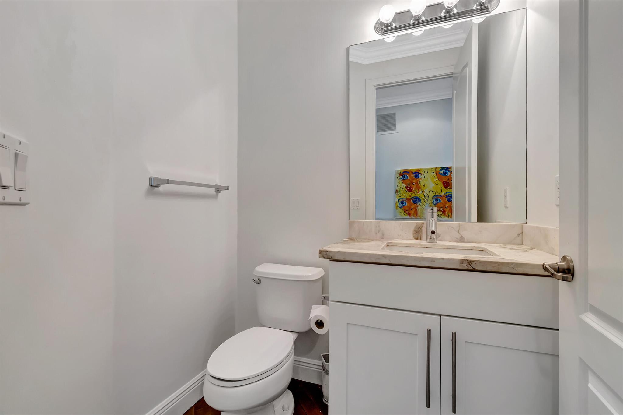 15700 Glencrest Avenue