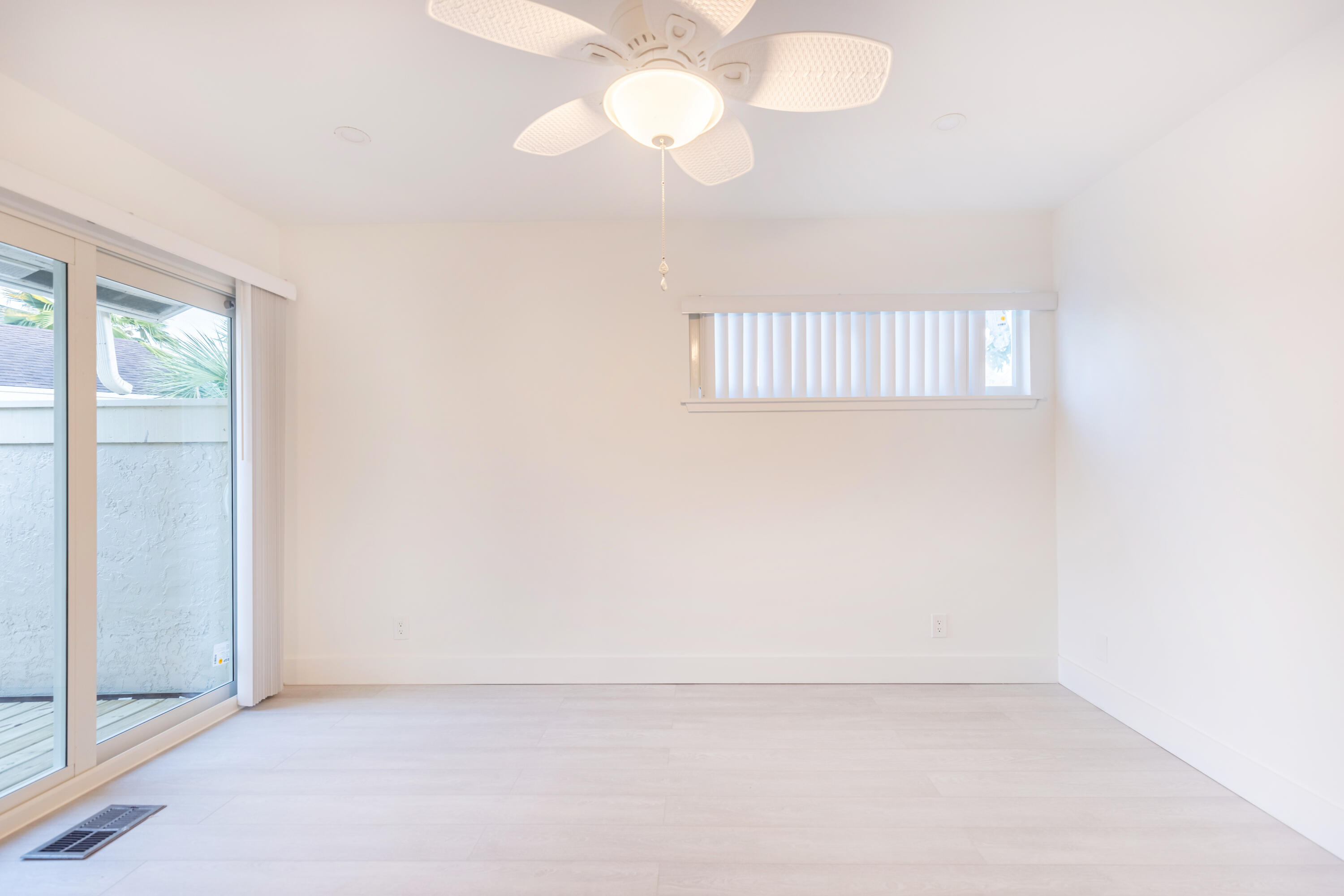 7860 Stanway Place W