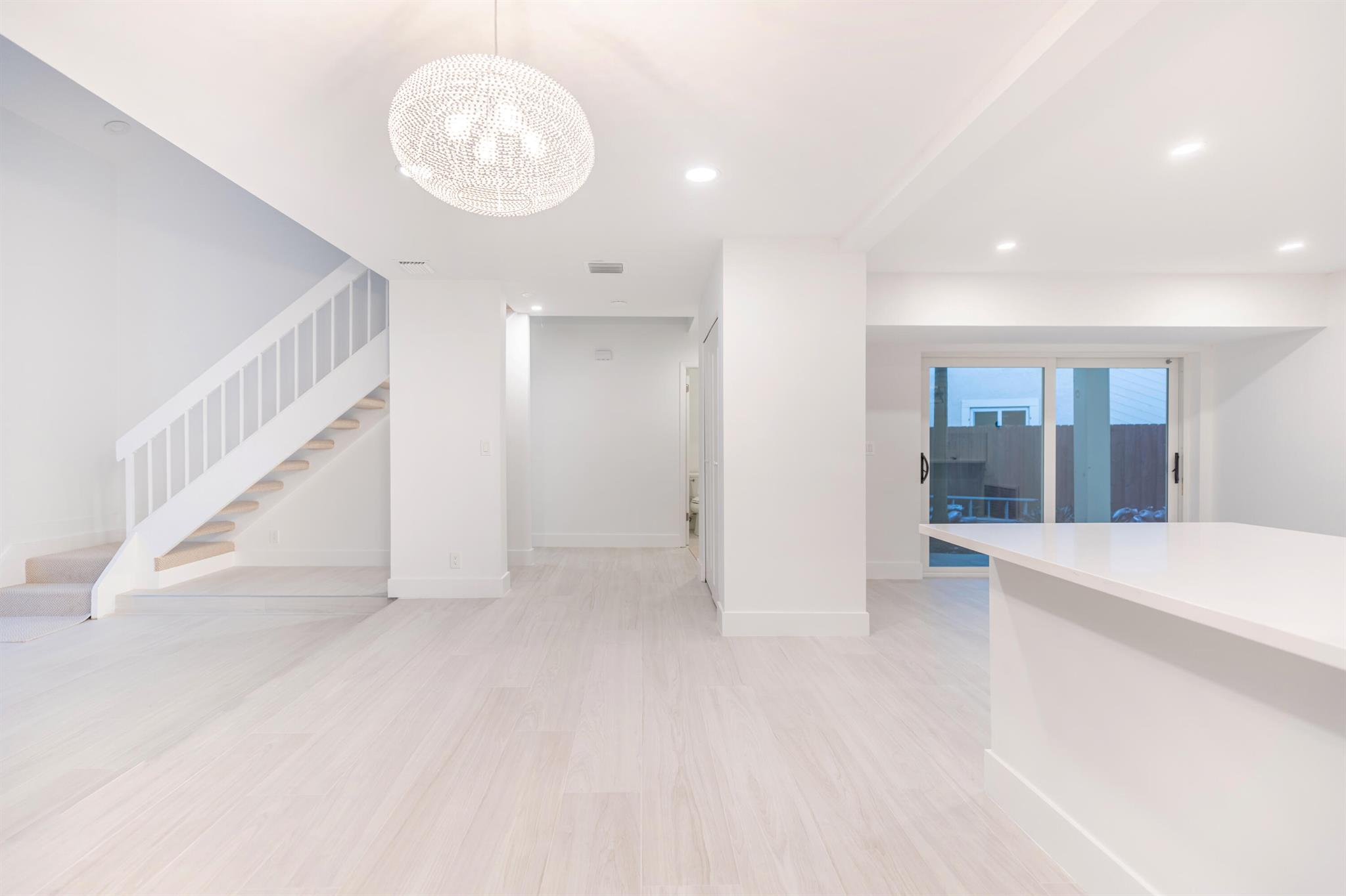 7860 Stanway Place W