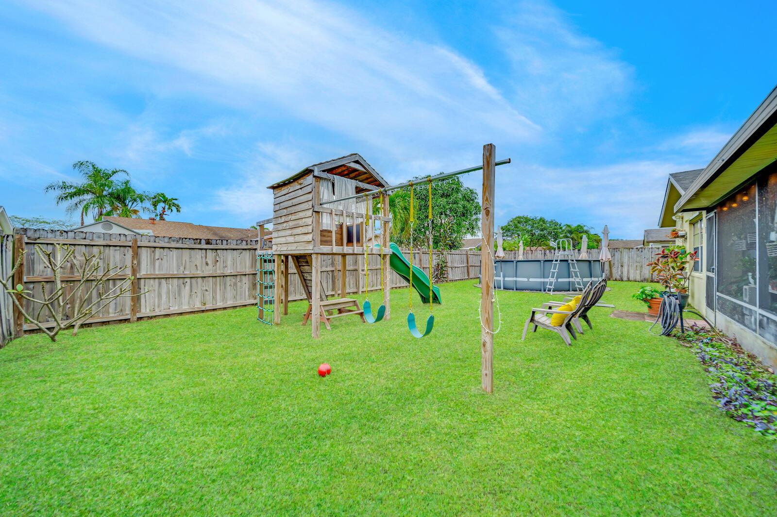 9483 Saddlebrook Drive