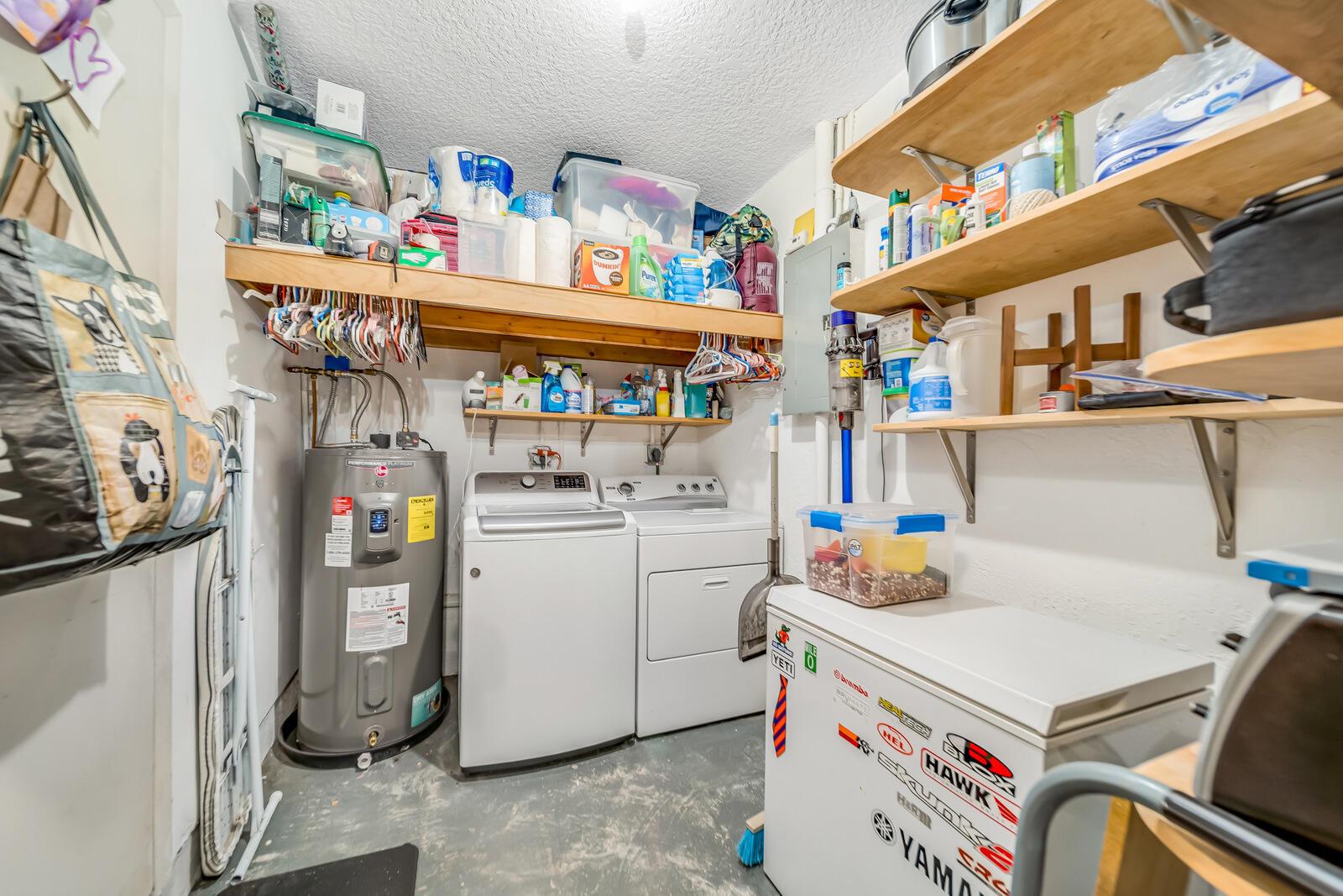 9483 Saddlebrook Drive