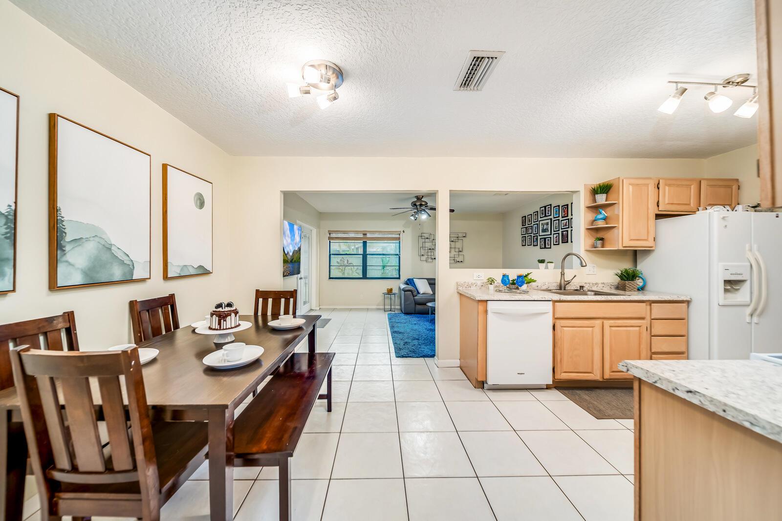 9483 Saddlebrook Drive