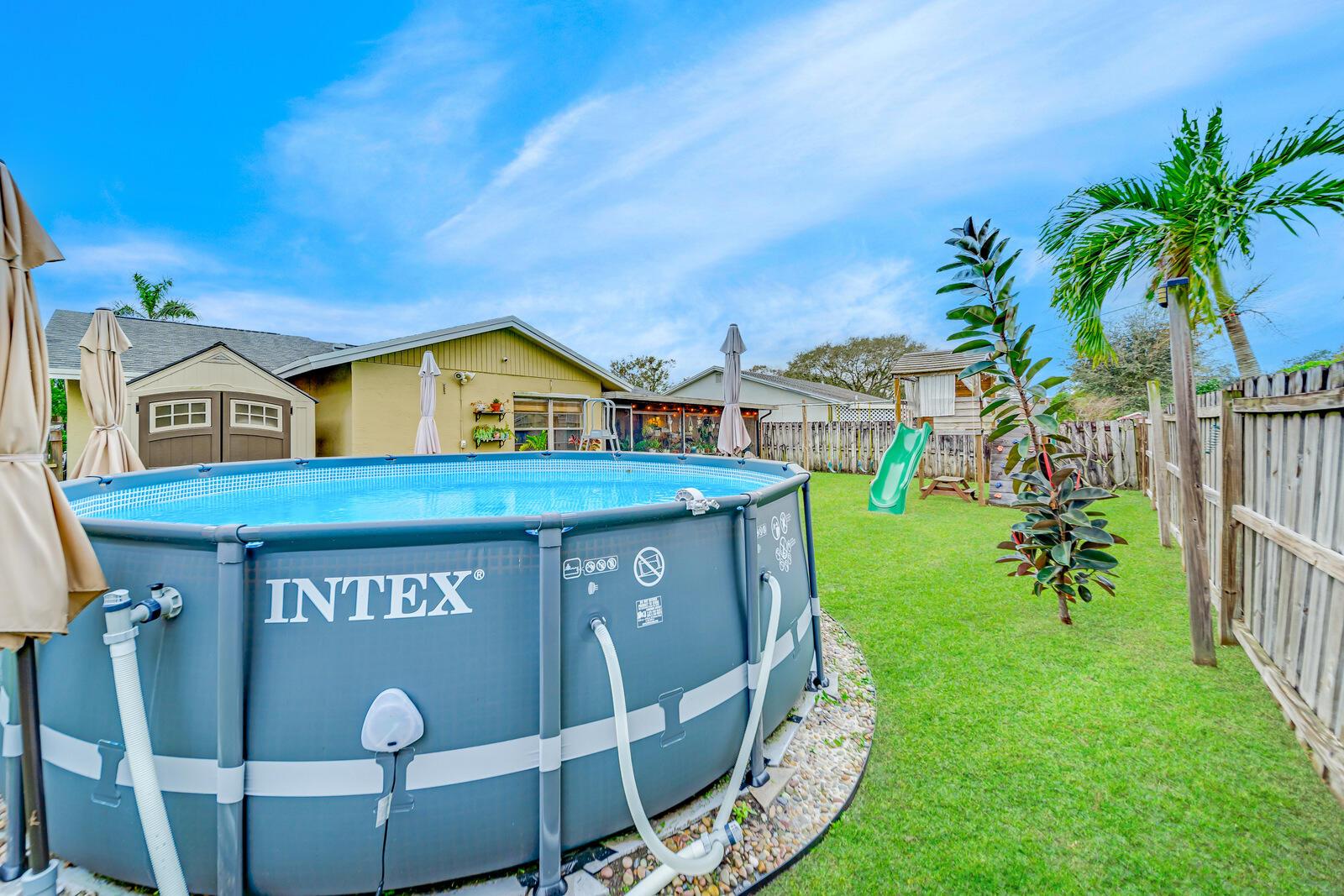 9483 Saddlebrook Drive