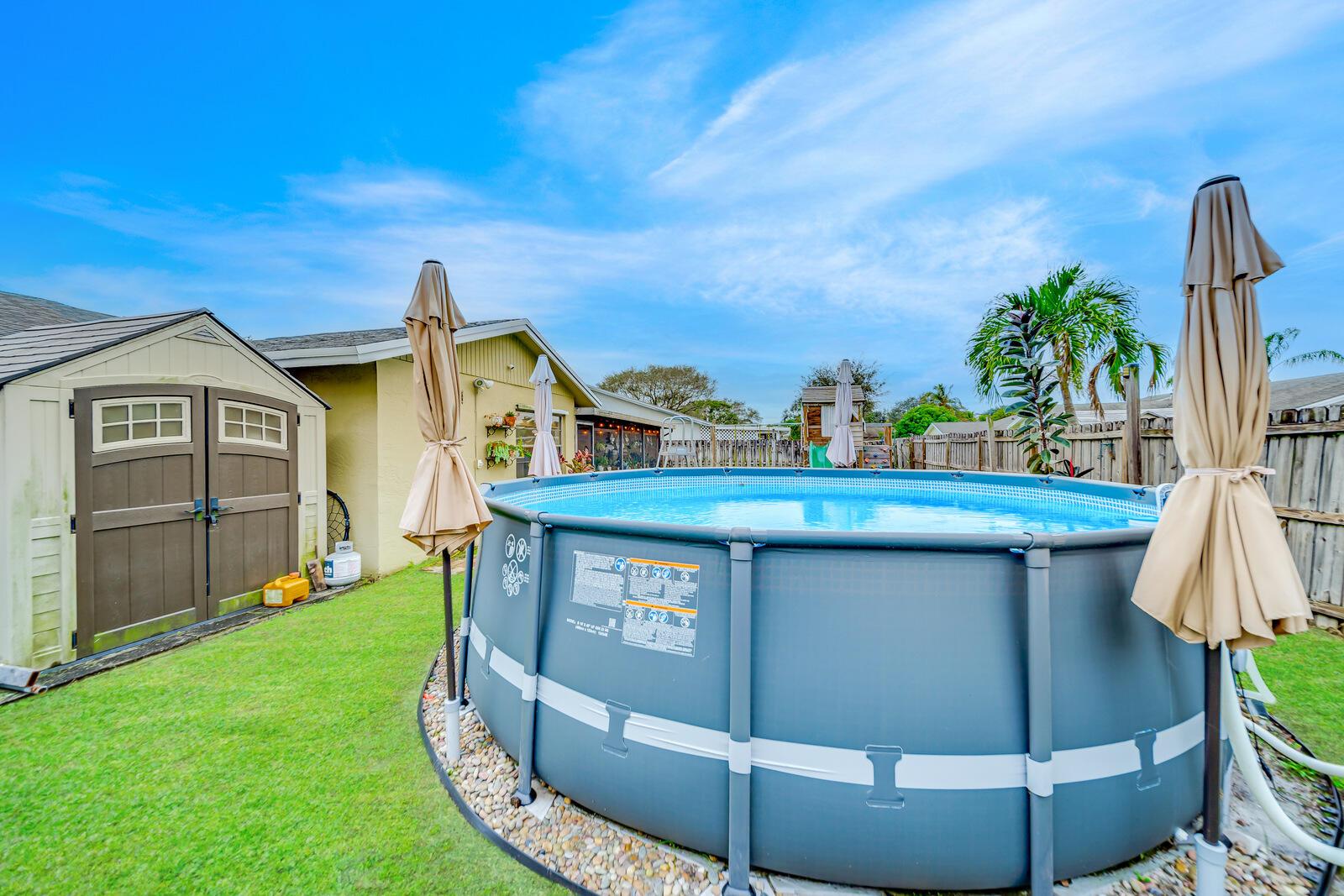 9483 Saddlebrook Drive