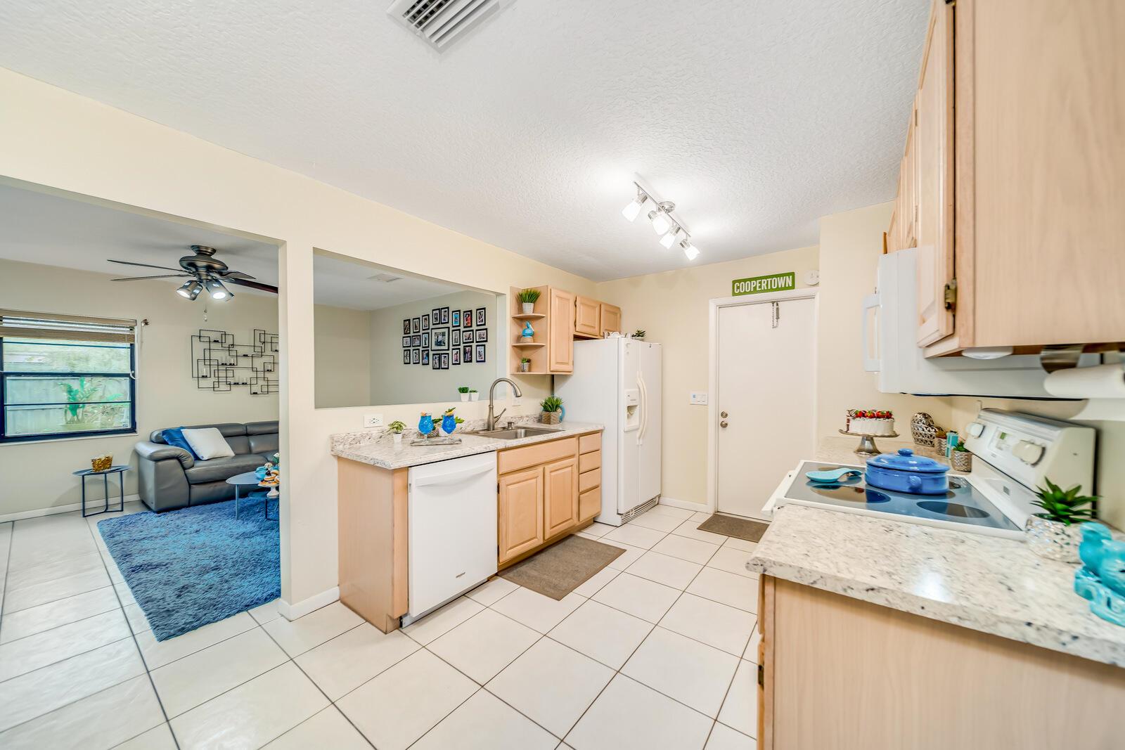 9483 Saddlebrook Drive