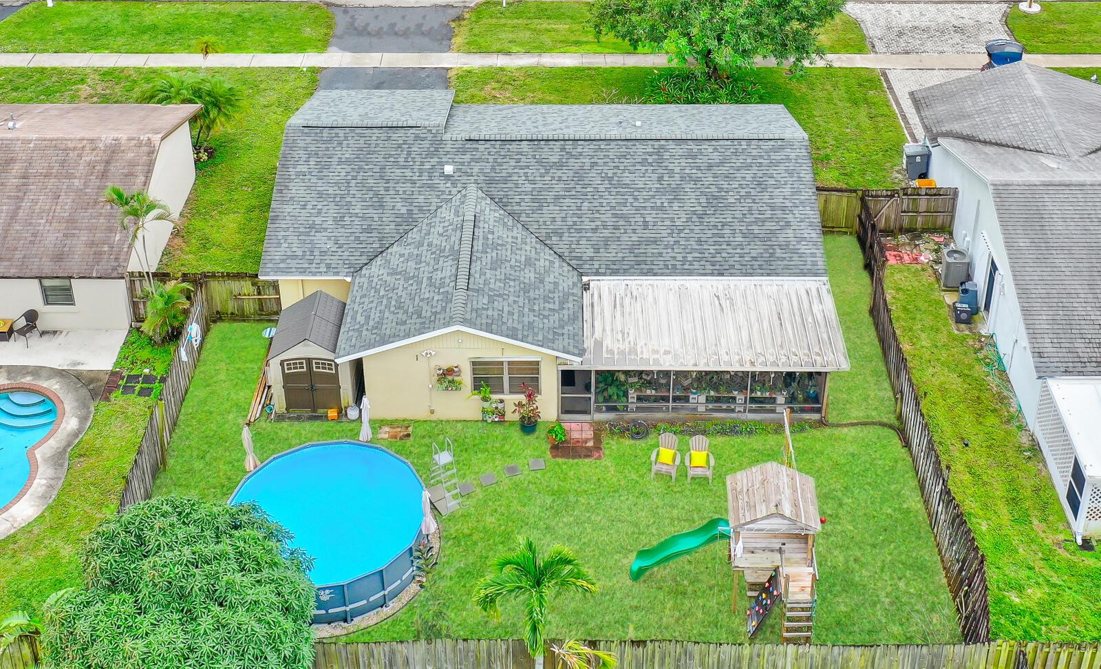 9483 Saddlebrook Drive