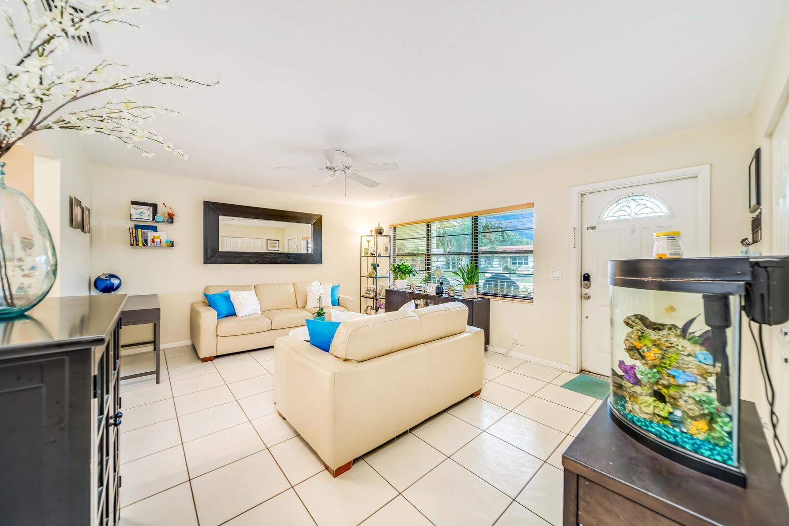 9483 Saddlebrook Drive