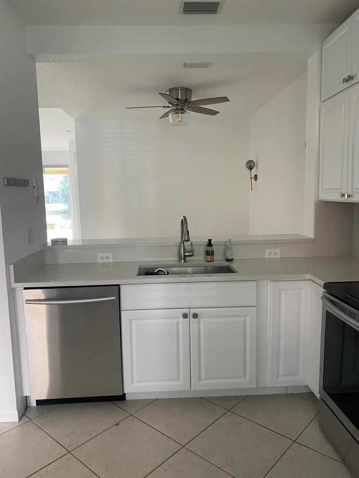 6396 Park Lake Circle