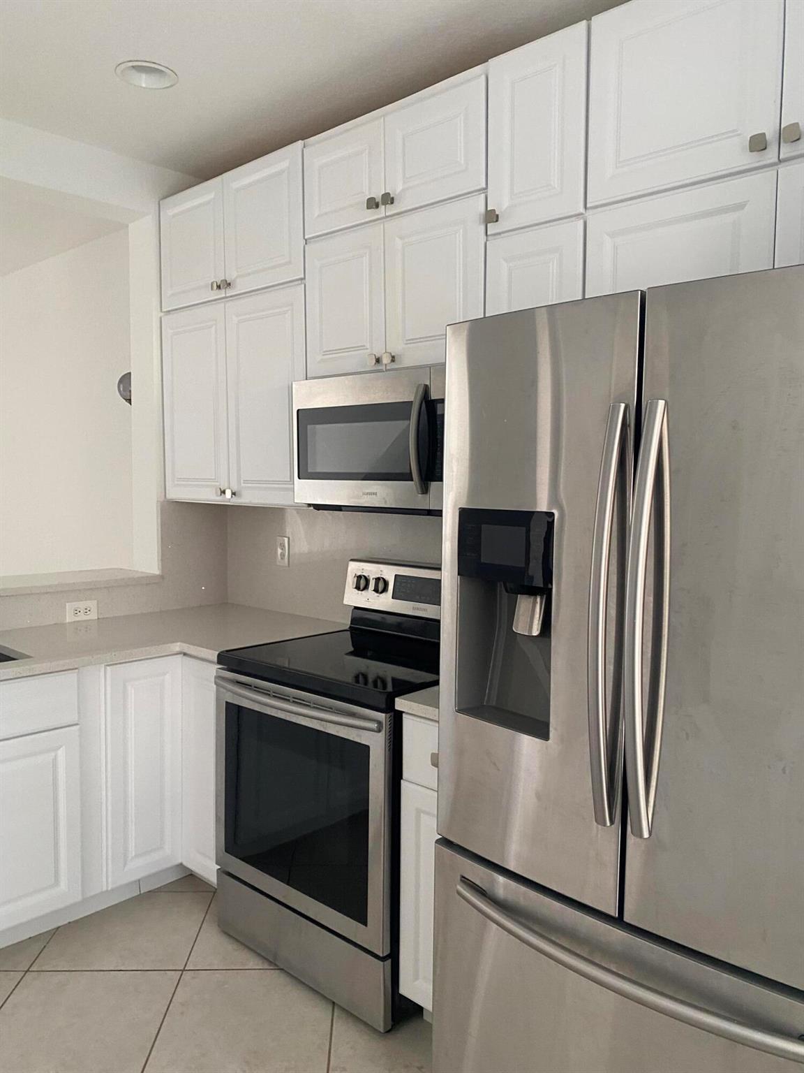 6396 Park Lake Circle