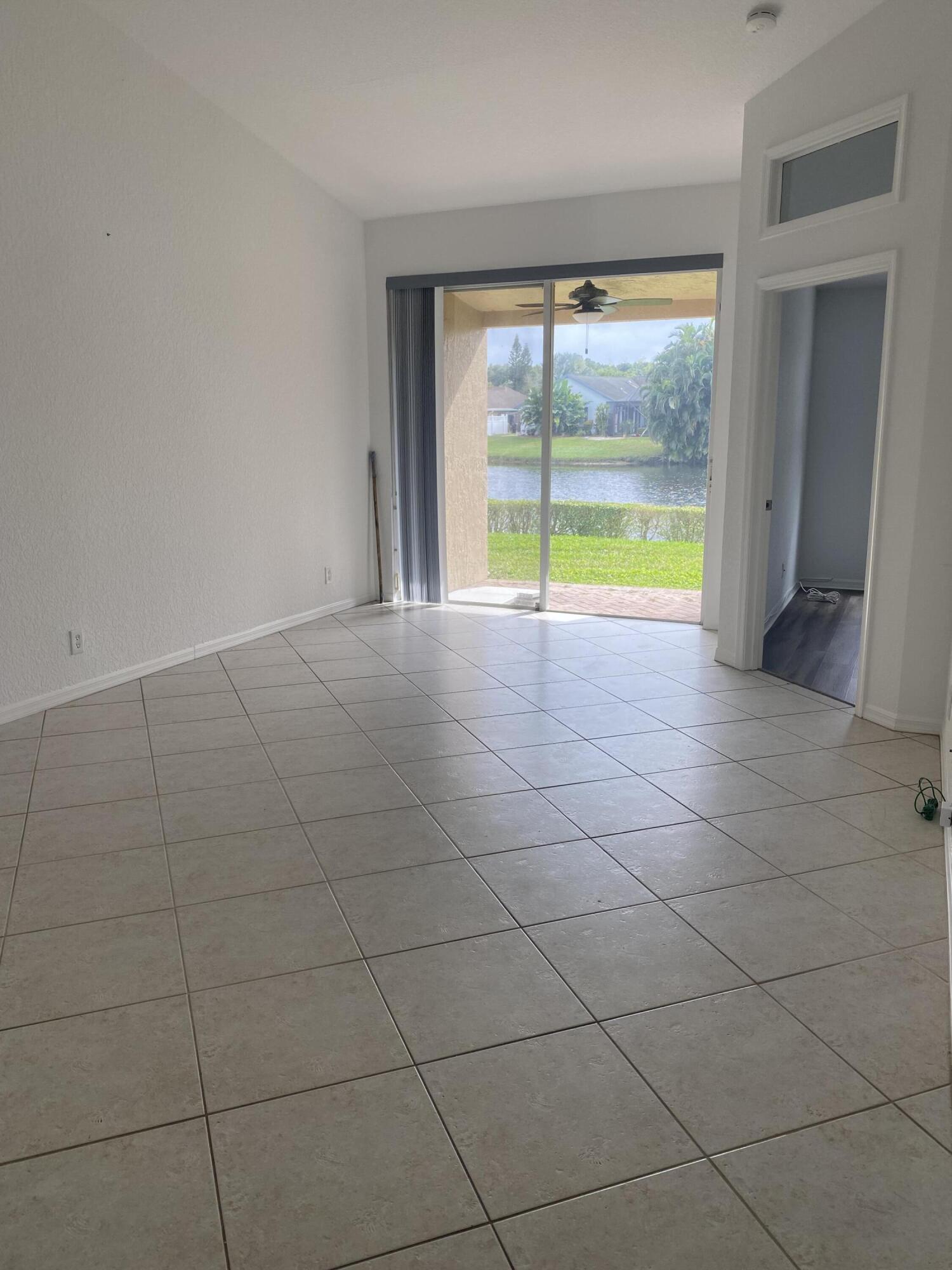 6396 Park Lake Circle