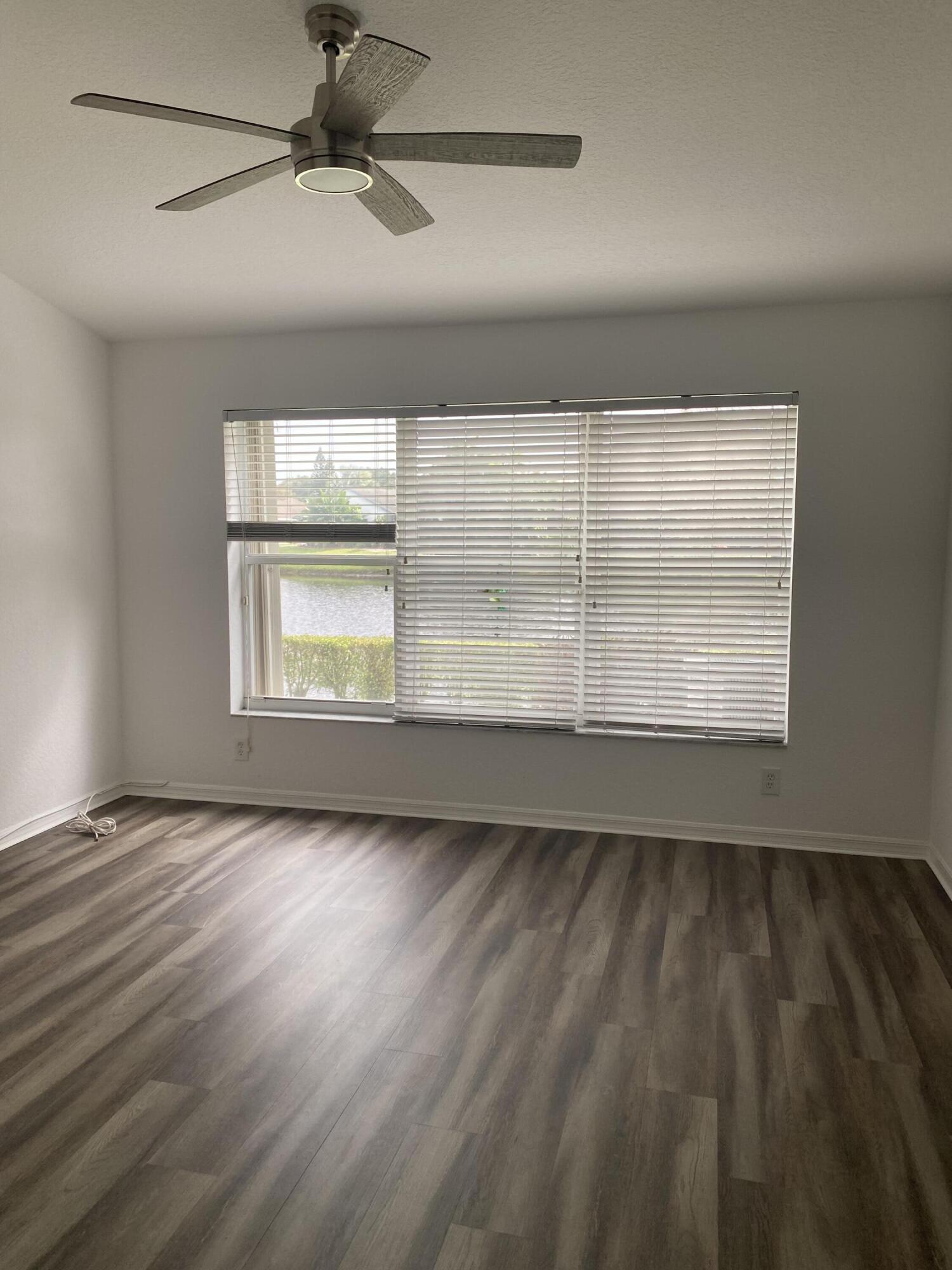 6396 Park Lake Circle