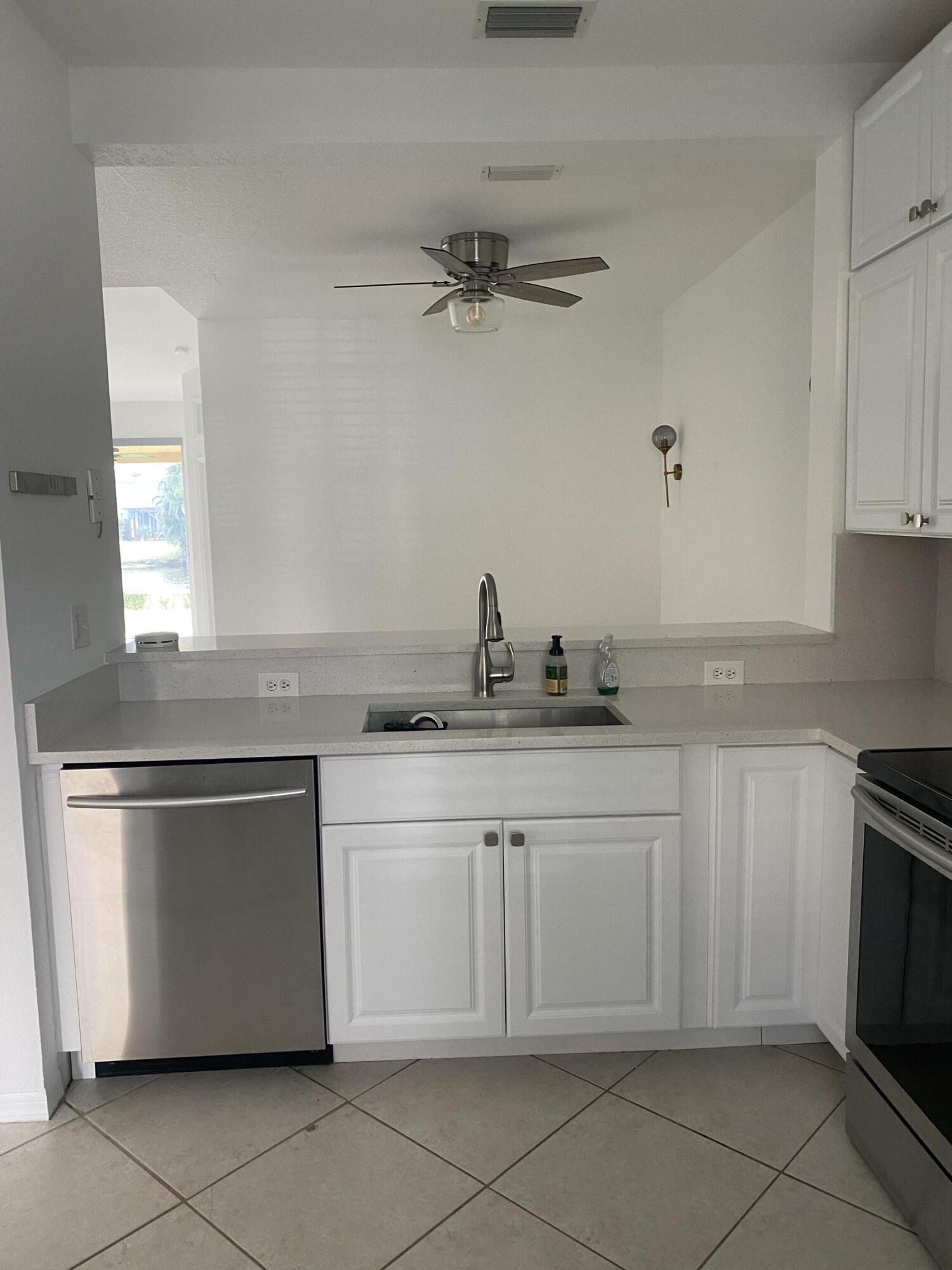 6396 Park Lake Circle