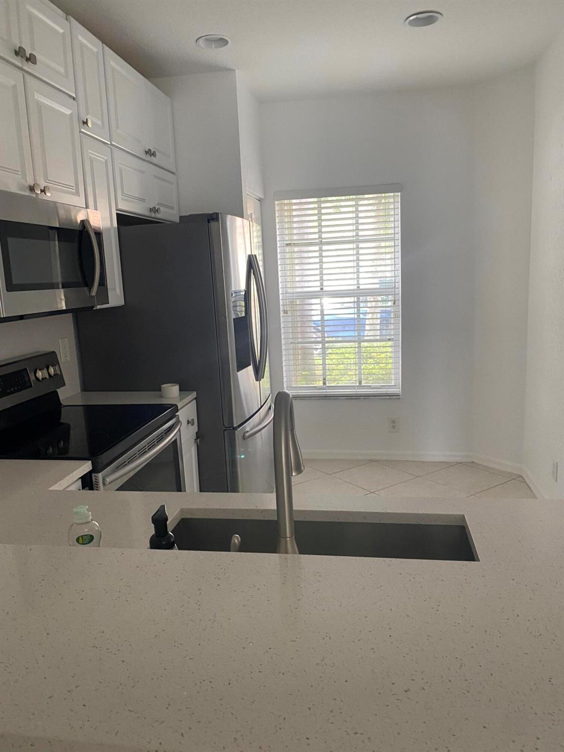 6396 Park Lake Circle