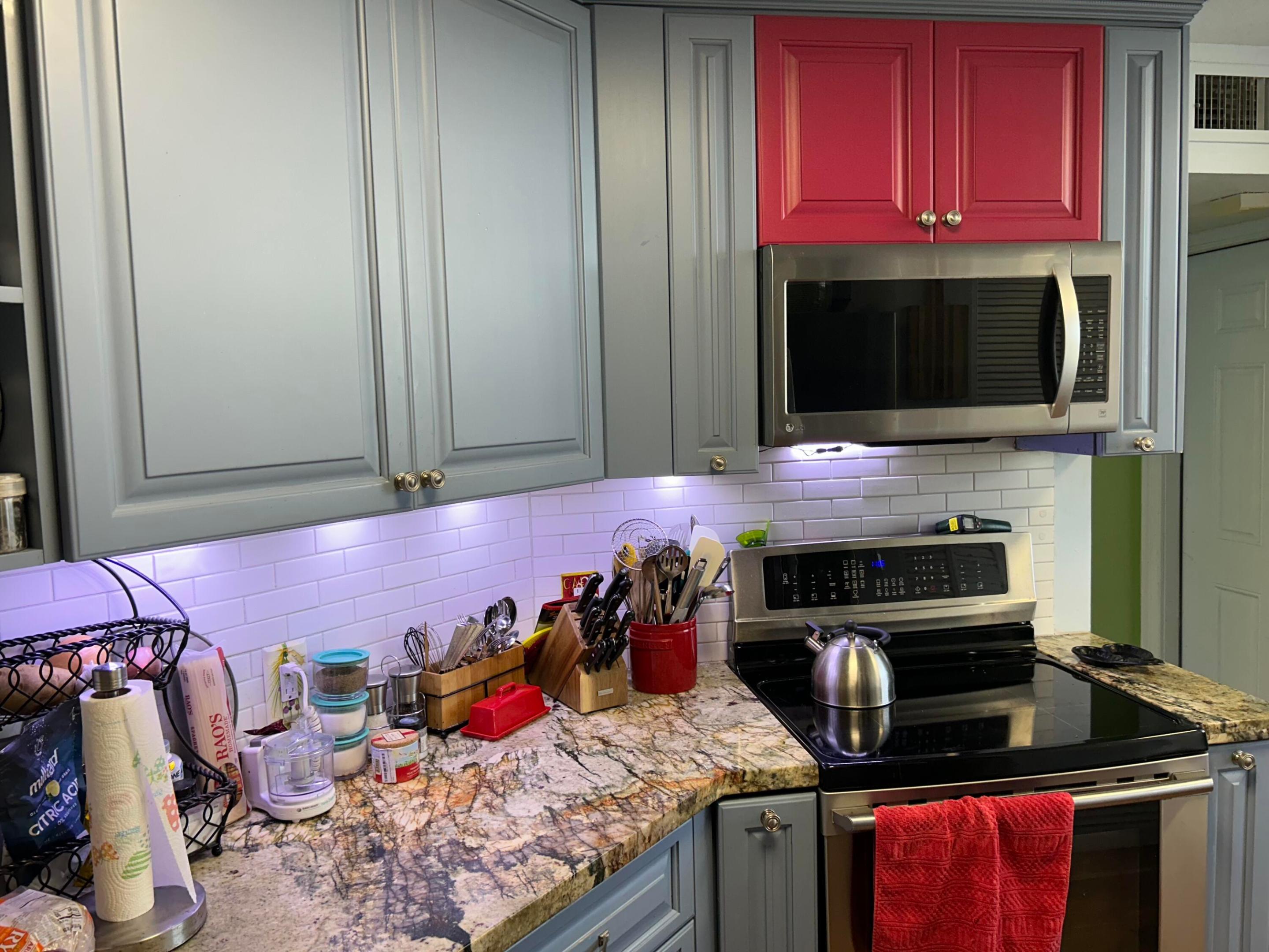 117 Lake Emerald Drive 403