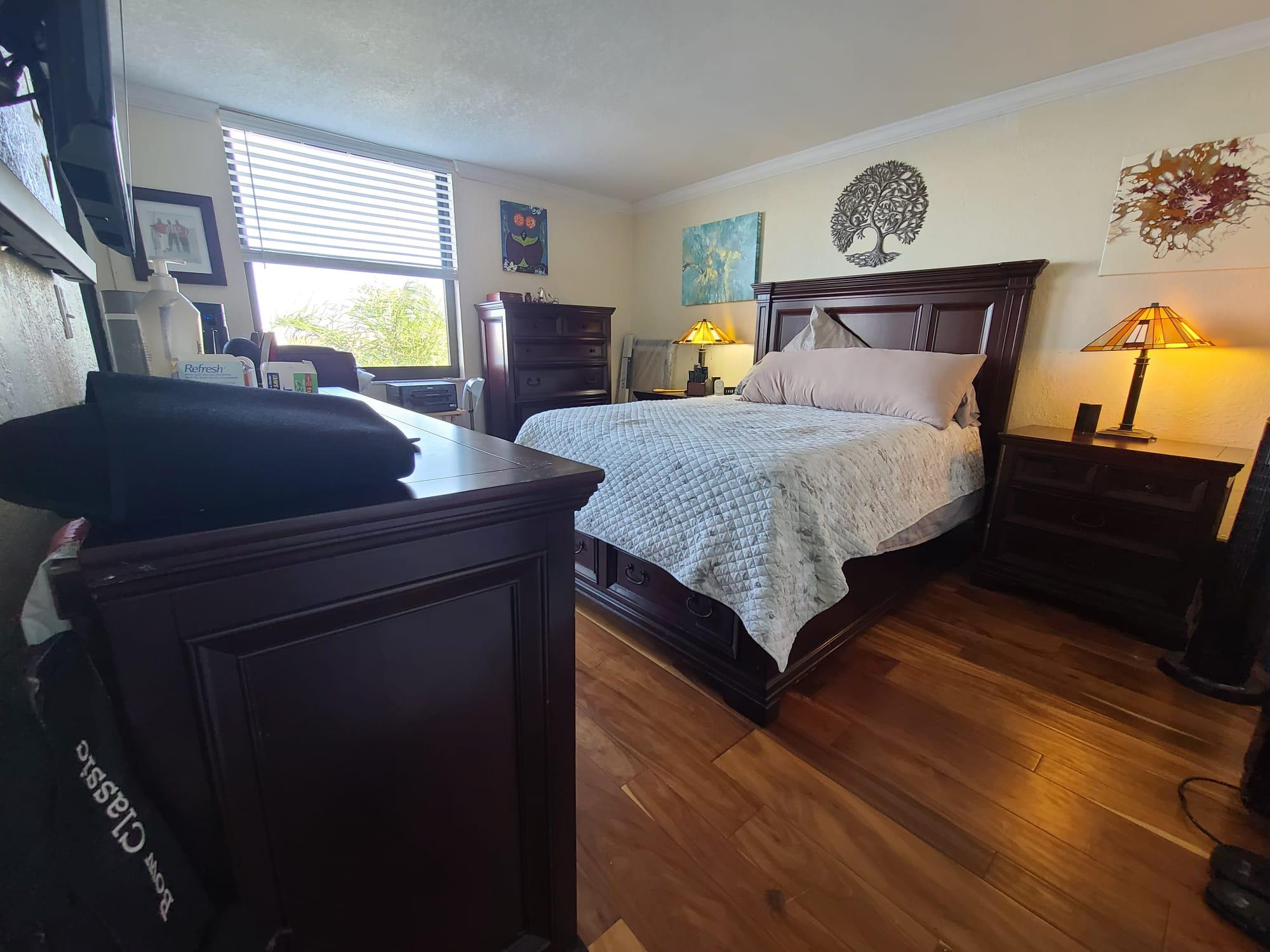 117 Lake Emerald Drive 403