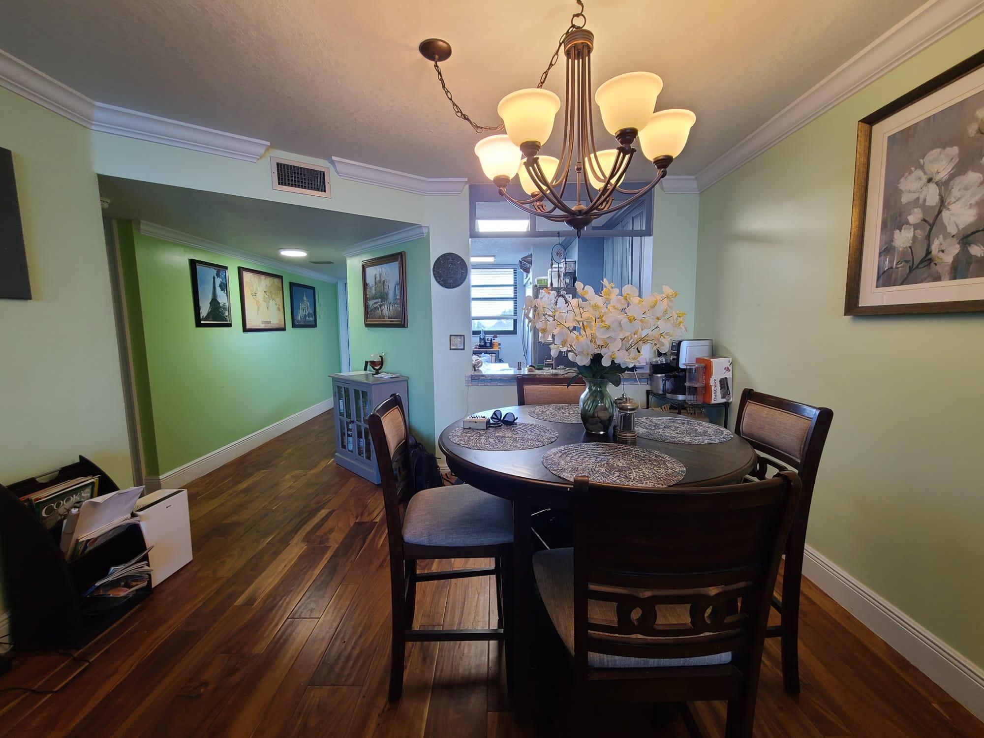 117 Lake Emerald Drive 403