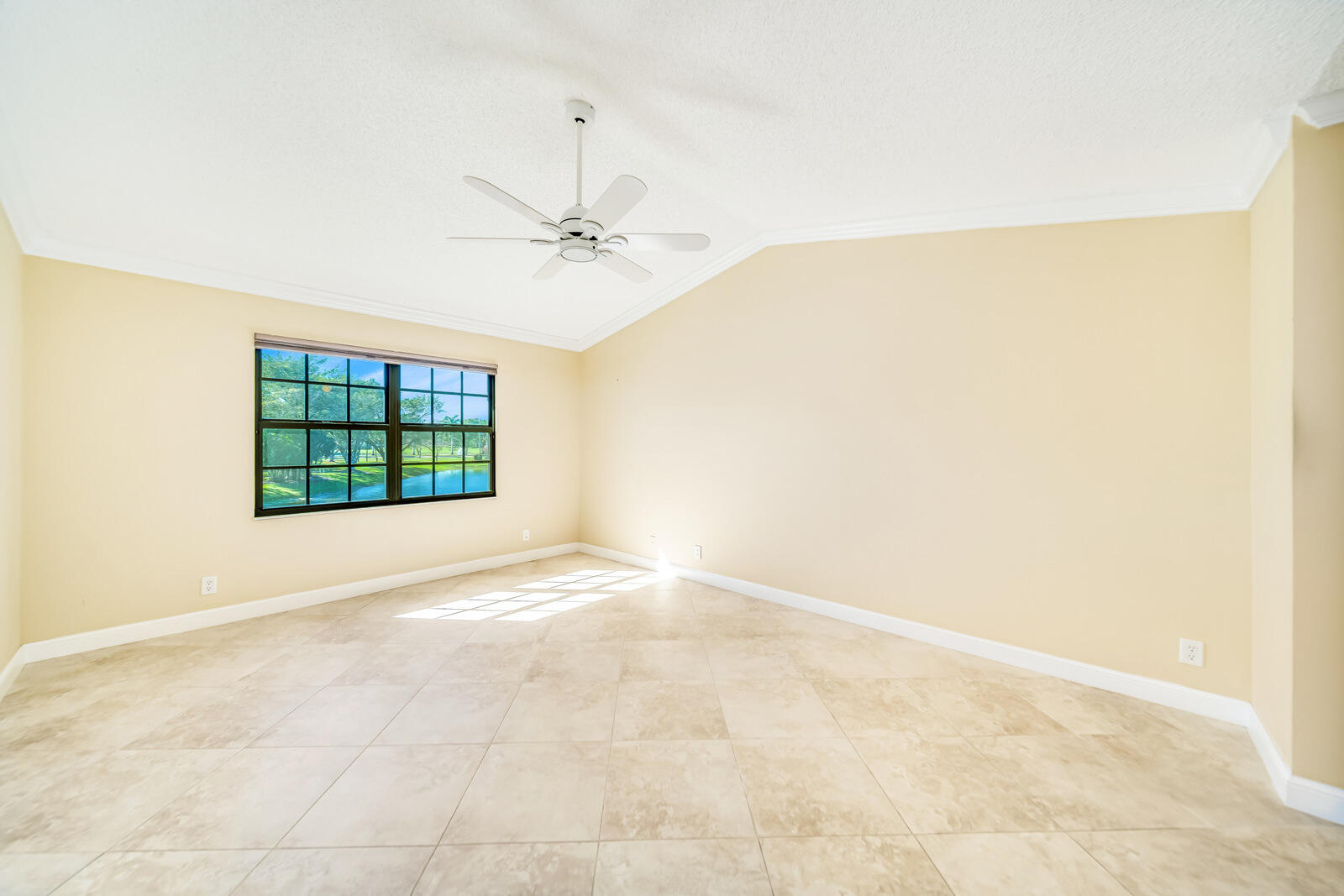 22799 Trelawny Terrace F