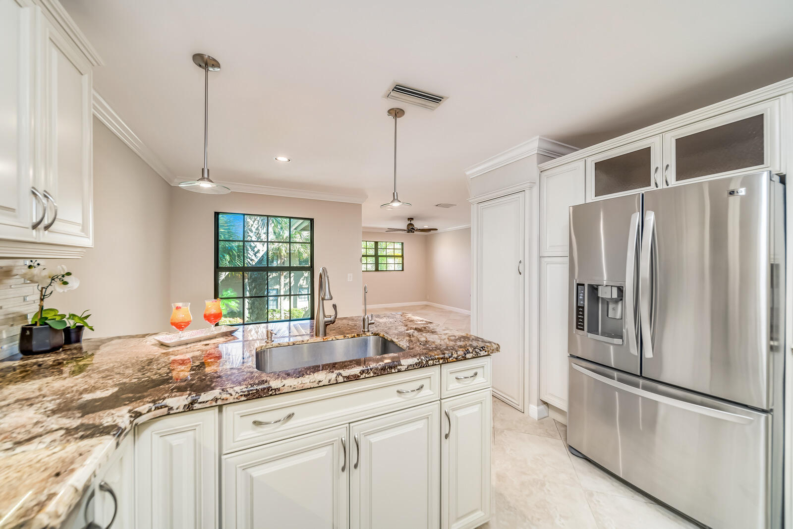 22799 Trelawny Terrace F