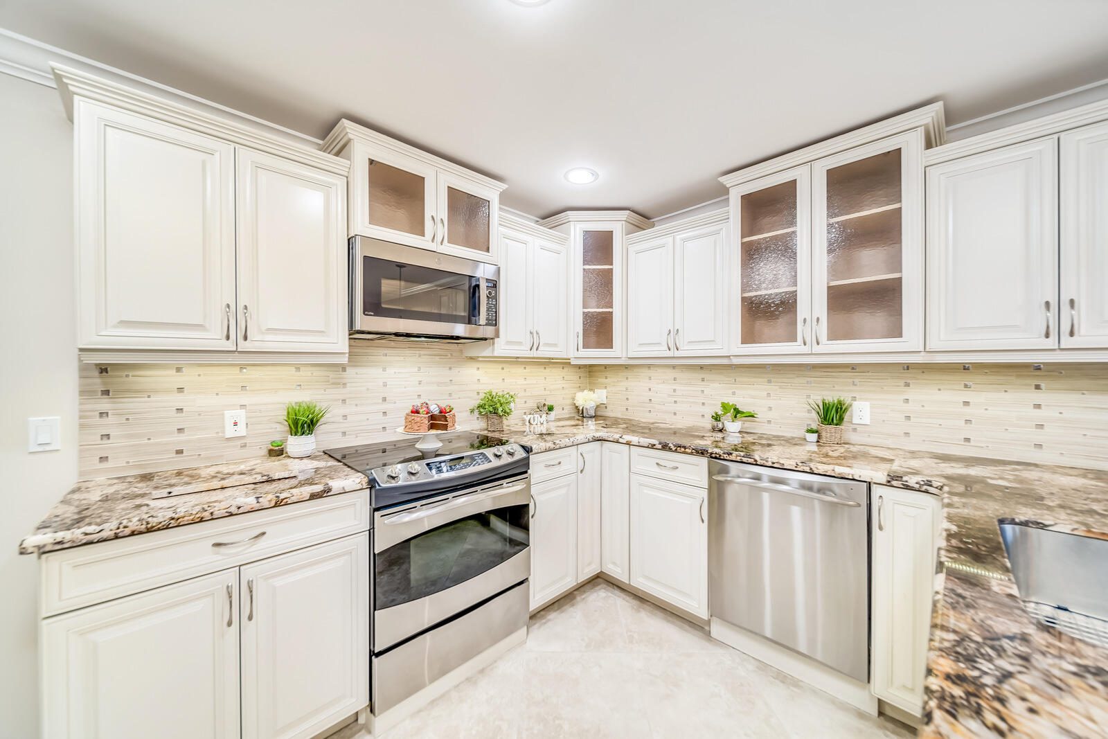 22799 Trelawny Terrace F