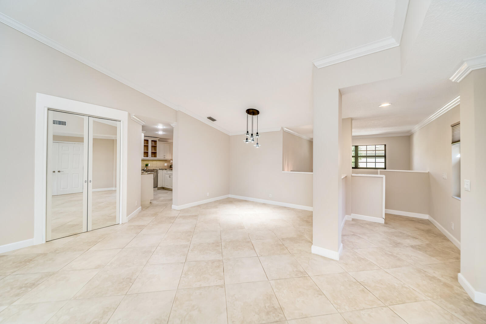 22799 Trelawny Terrace F