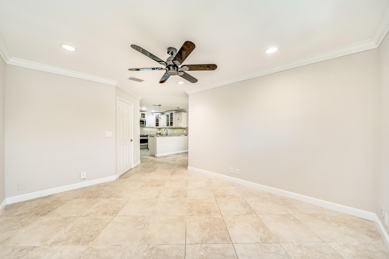 22799 Trelawny Terrace F