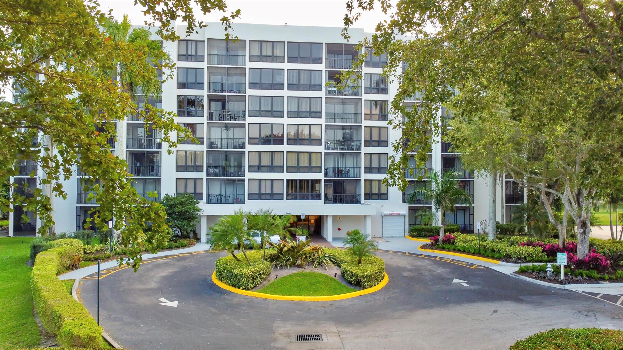 5951 Wellesley Park Drive 203